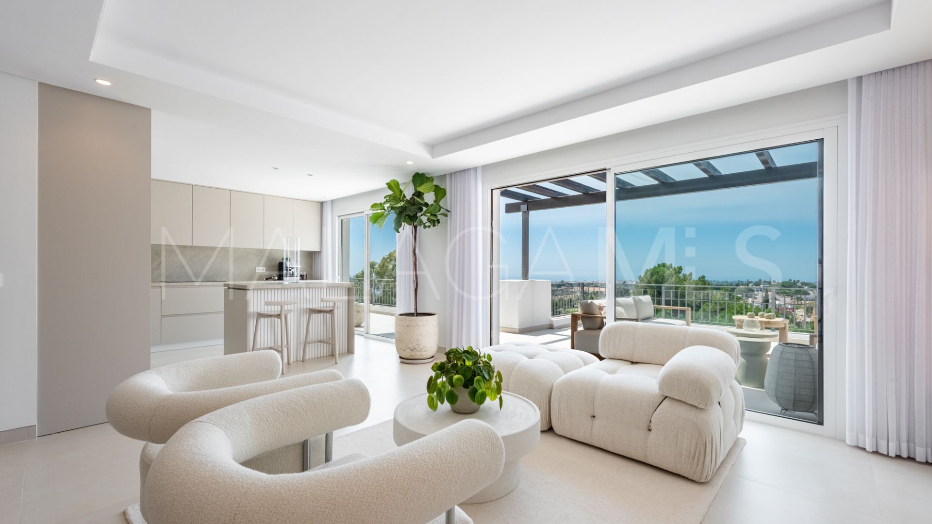 Duplex penthouse for sale in La Quinta