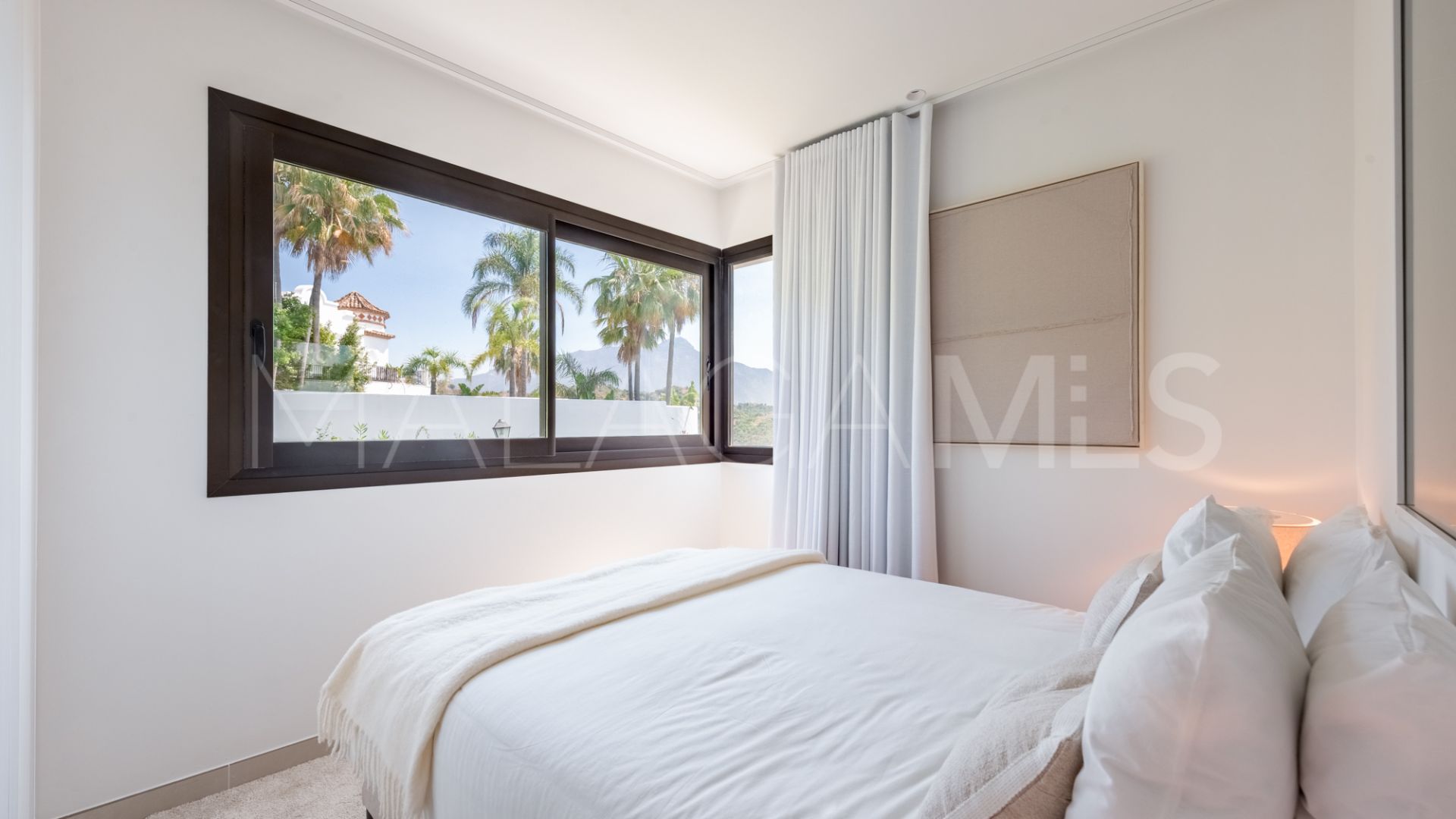 Duplex penthouse for sale in La Quinta