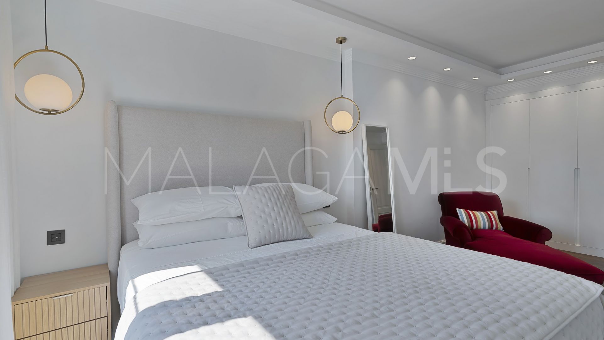 5 bedrooms villa for sale in Guadalmina Alta