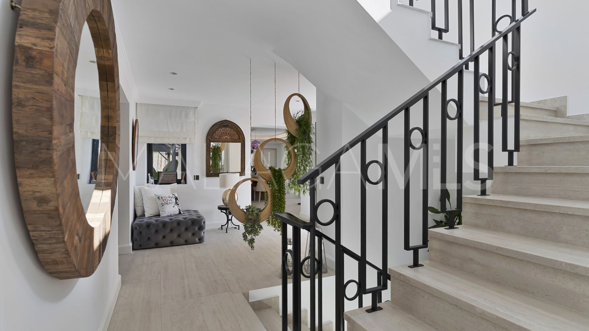 5 bedrooms villa for sale in Guadalmina Alta
