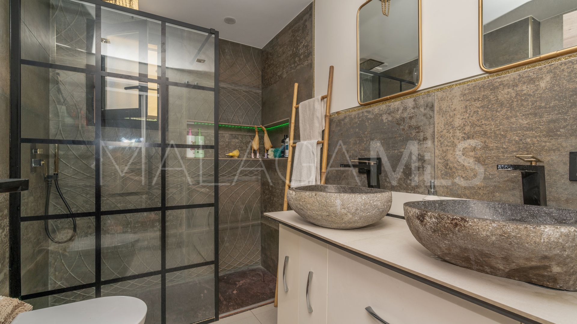 Buy apartamento planta baja in La Resina Golf