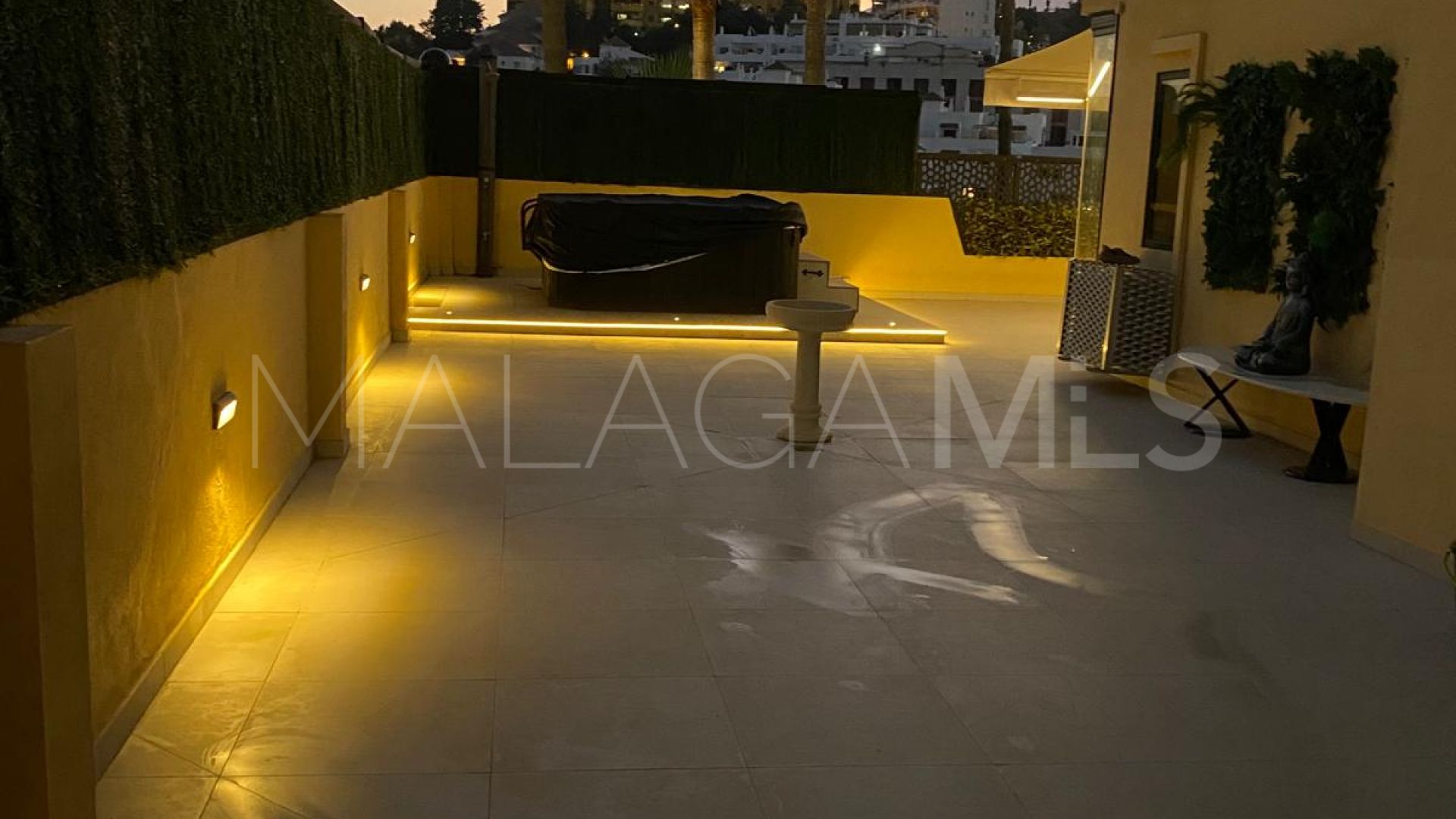 Buy apartamento planta baja in La Resina Golf