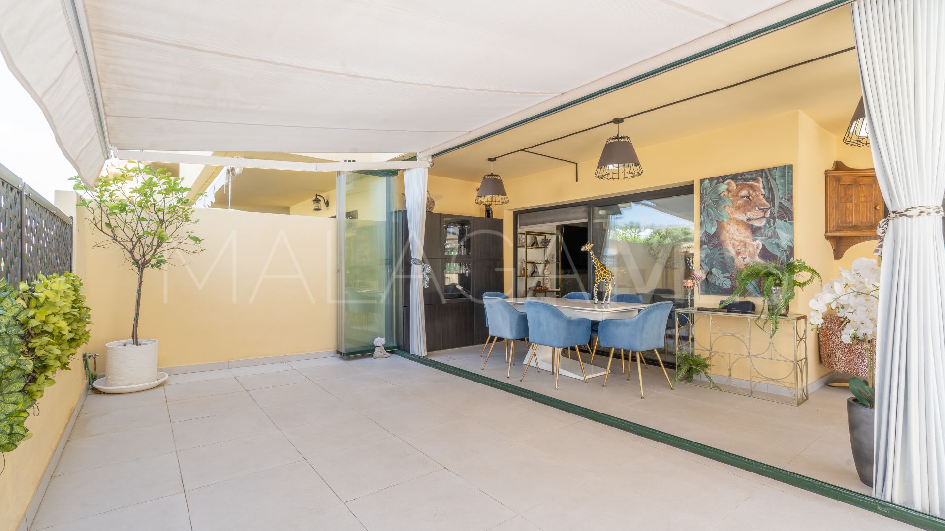 Buy apartamento planta baja in La Resina Golf