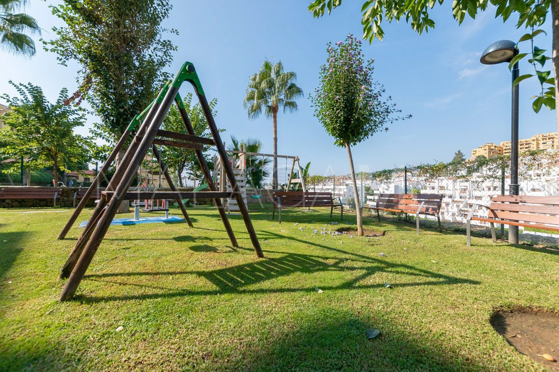 Buy apartamento planta baja in La Resina Golf