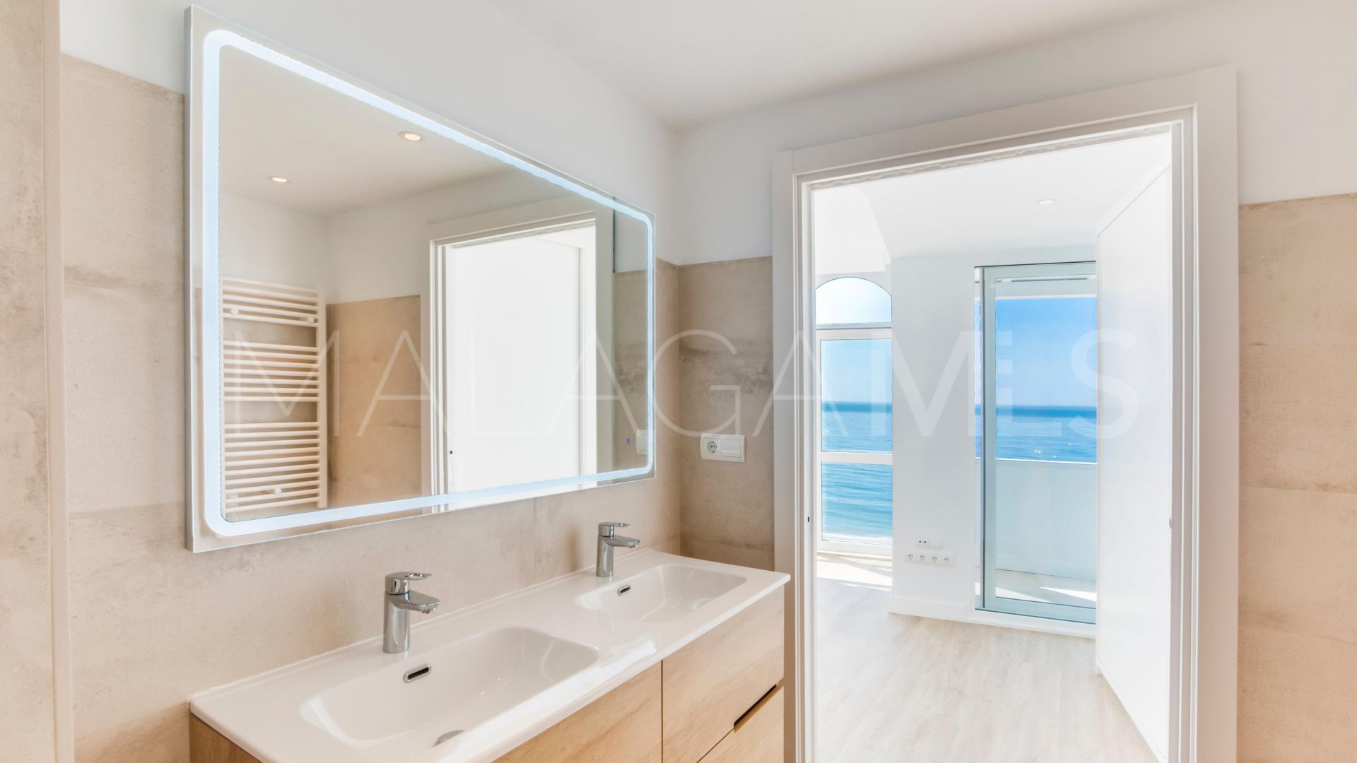 Ático with 3 bedrooms for sale in Estepona Casco Antiguo