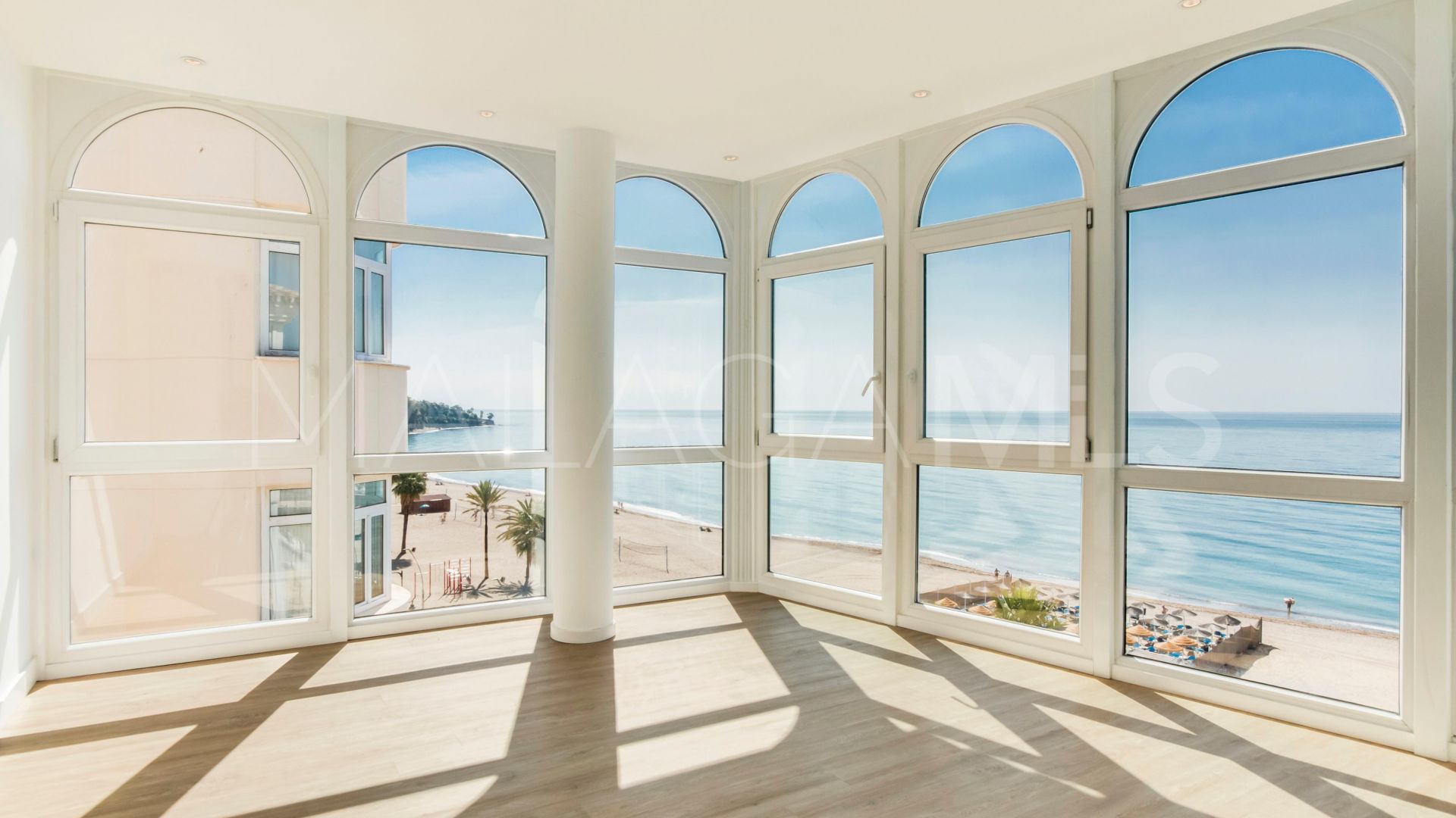 Ático with 3 bedrooms for sale in Estepona Casco Antiguo