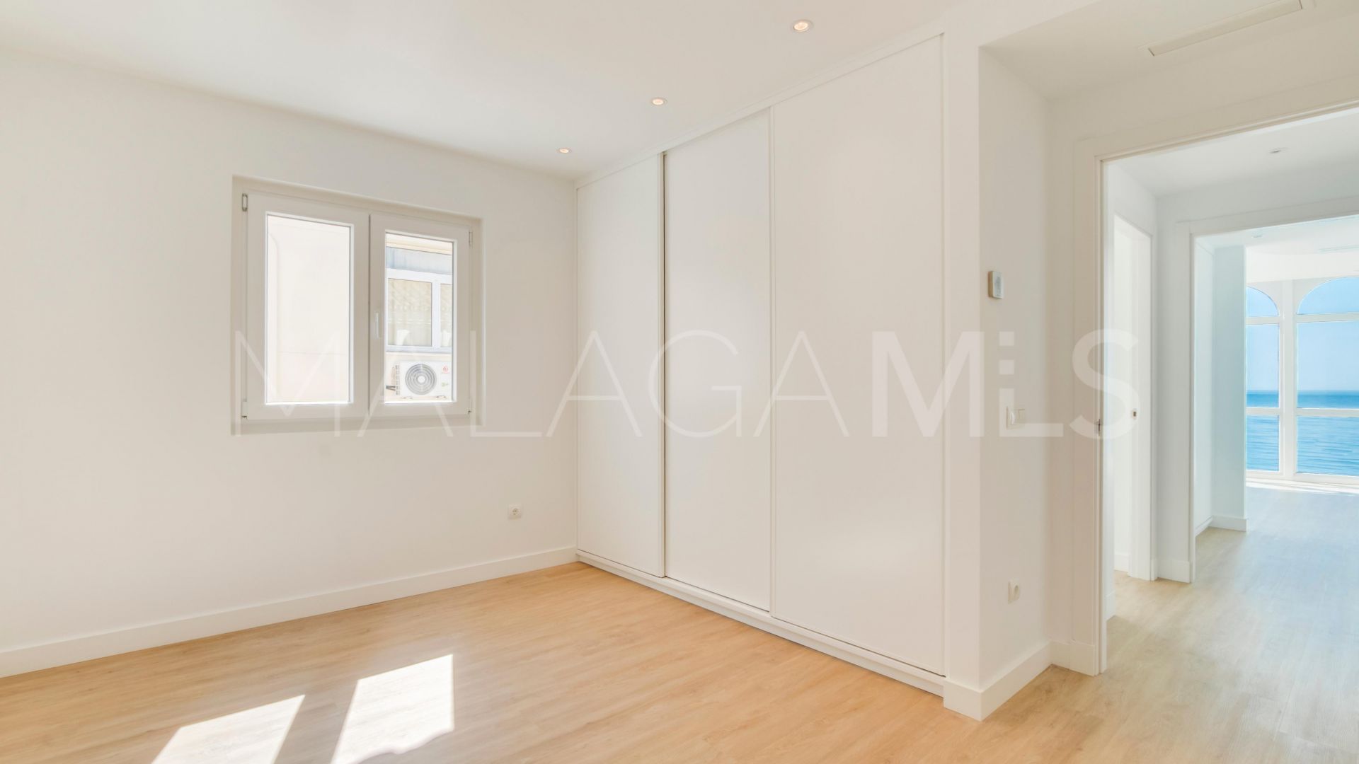 Ático with 3 bedrooms for sale in Estepona Casco Antiguo