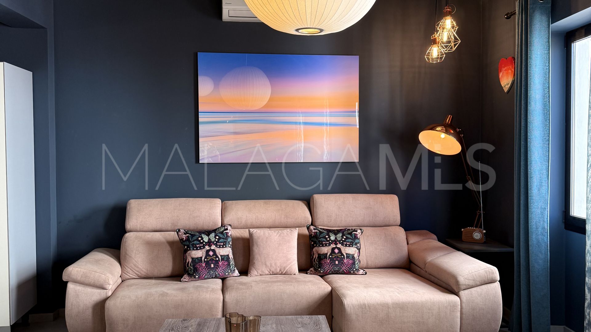 Penthouse with 1 bedroom for sale in Estepona Old Town