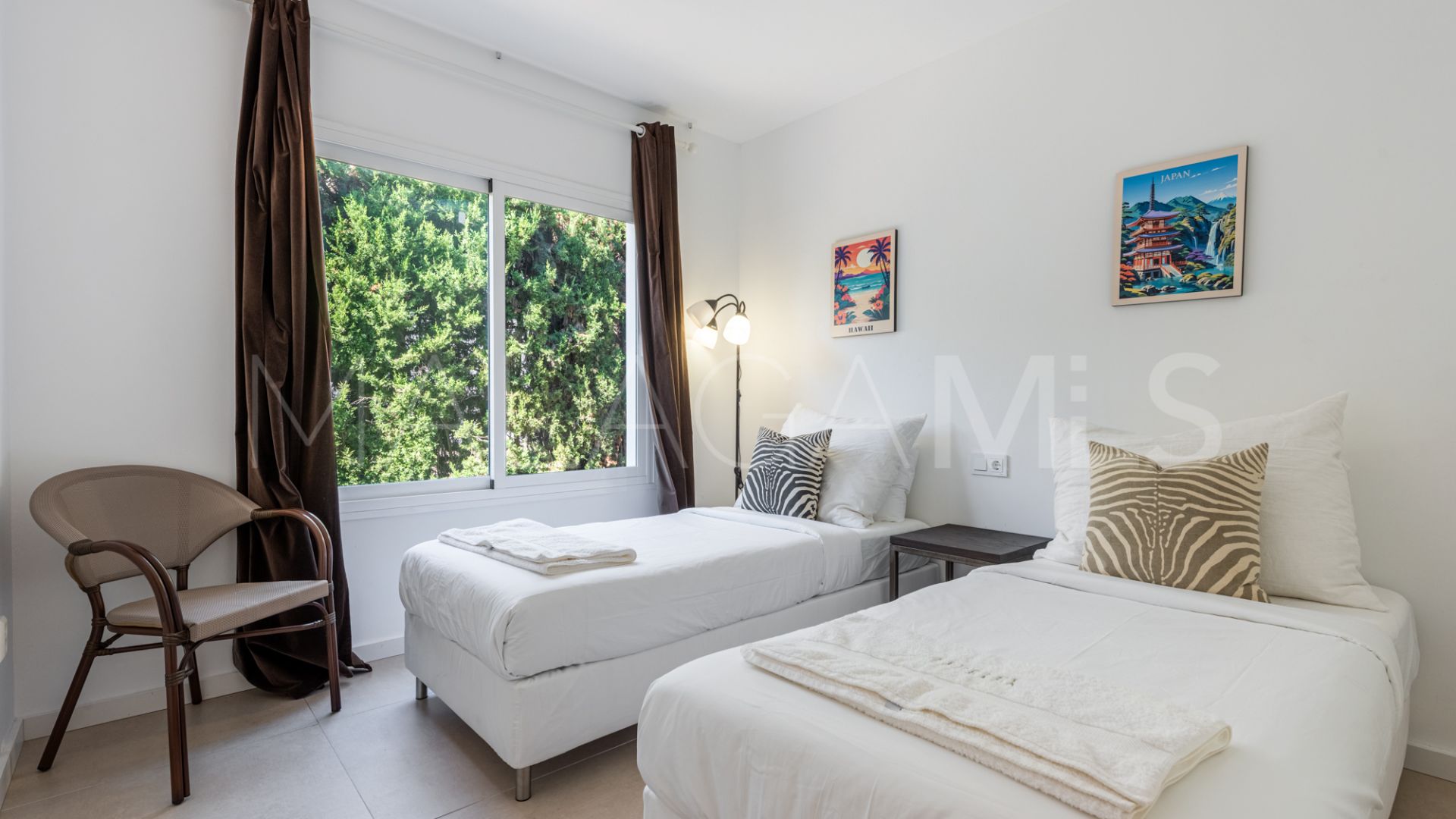 Se vende villa de 4 bedrooms in Nueva Andalucia