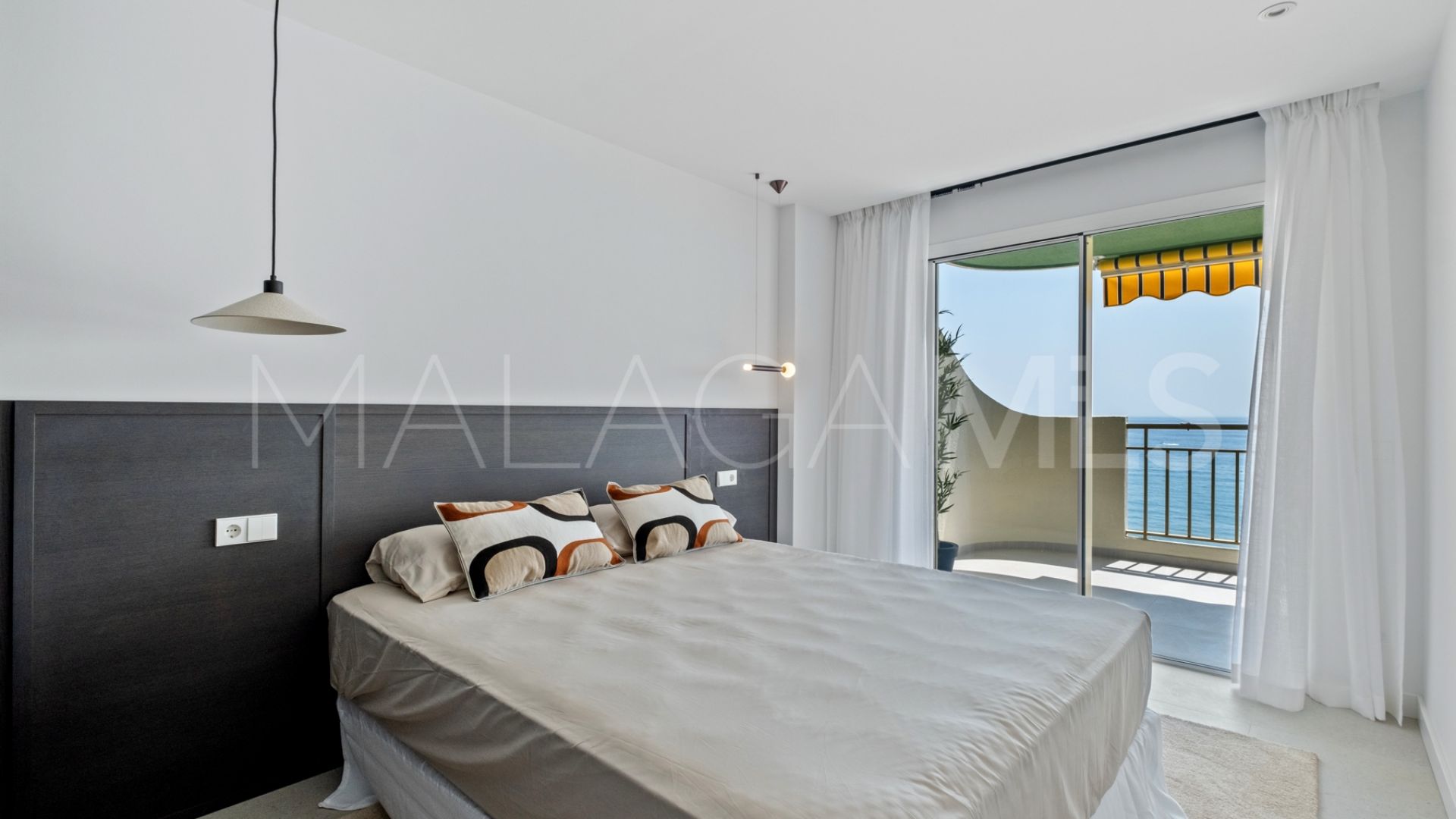 Apartamento for sale in Fuengirola Puerto
