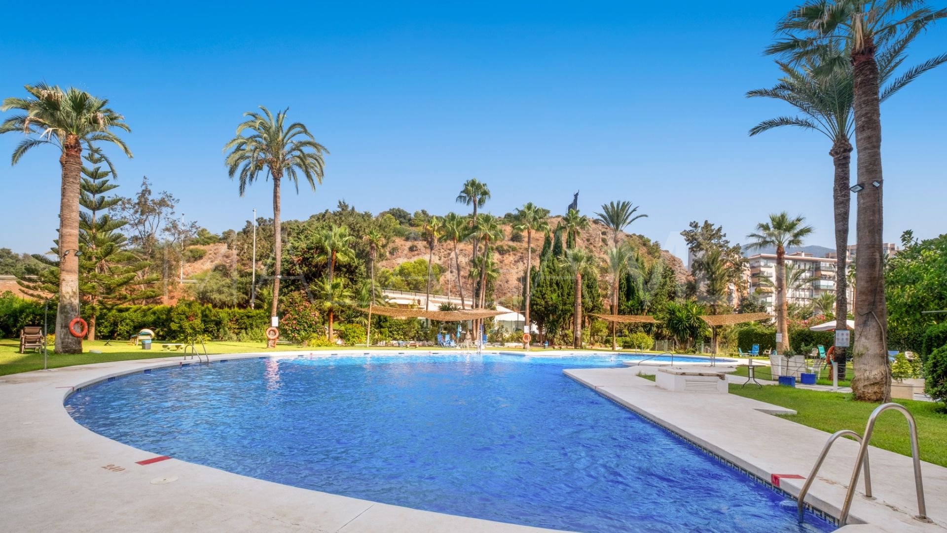 Apartamento for sale in Fuengirola Puerto