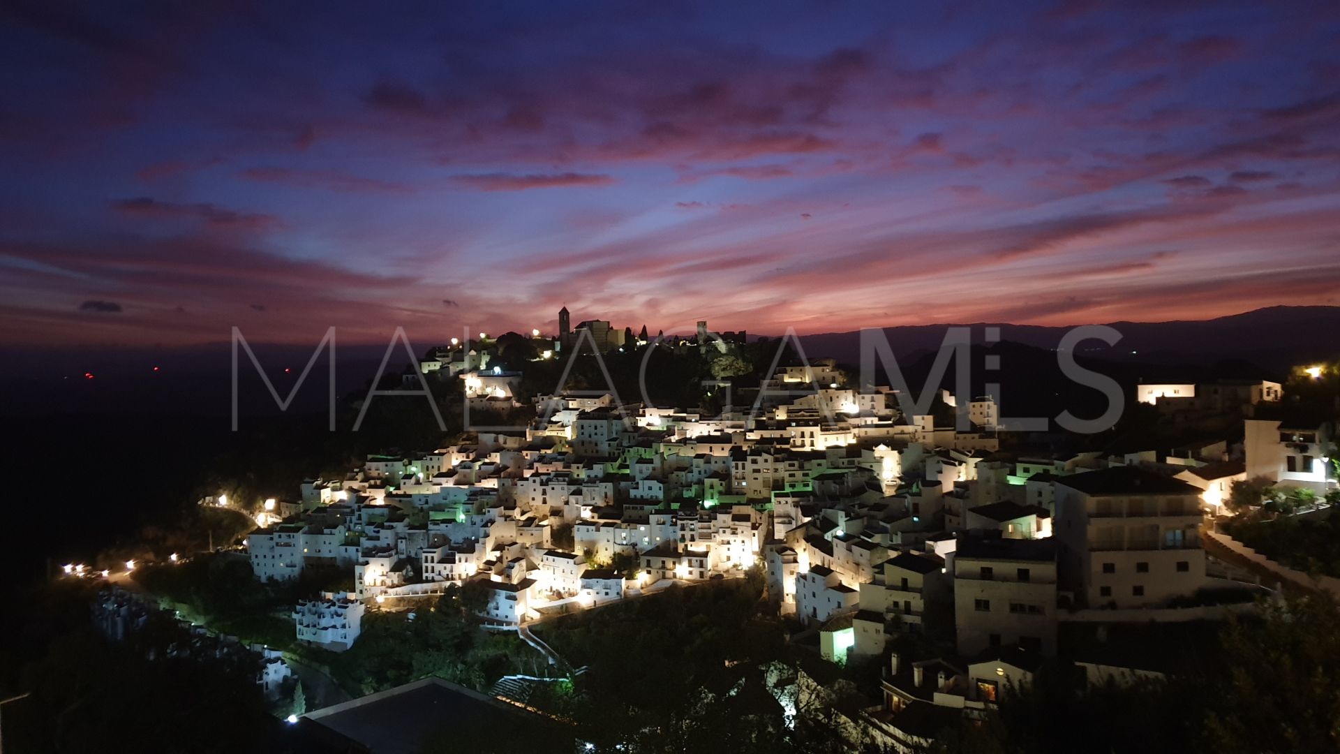 Maison de ville for sale in Marina de Casares