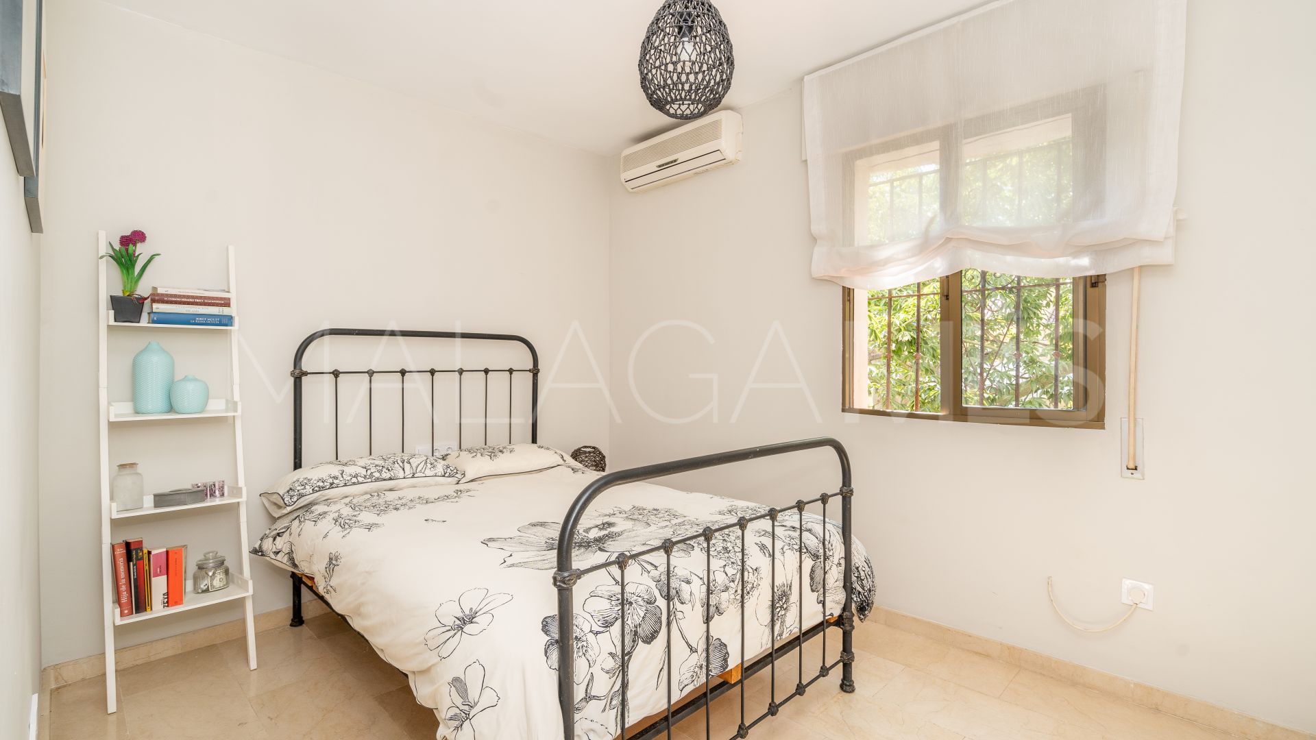 Maison de ville for sale in Estepona Ville