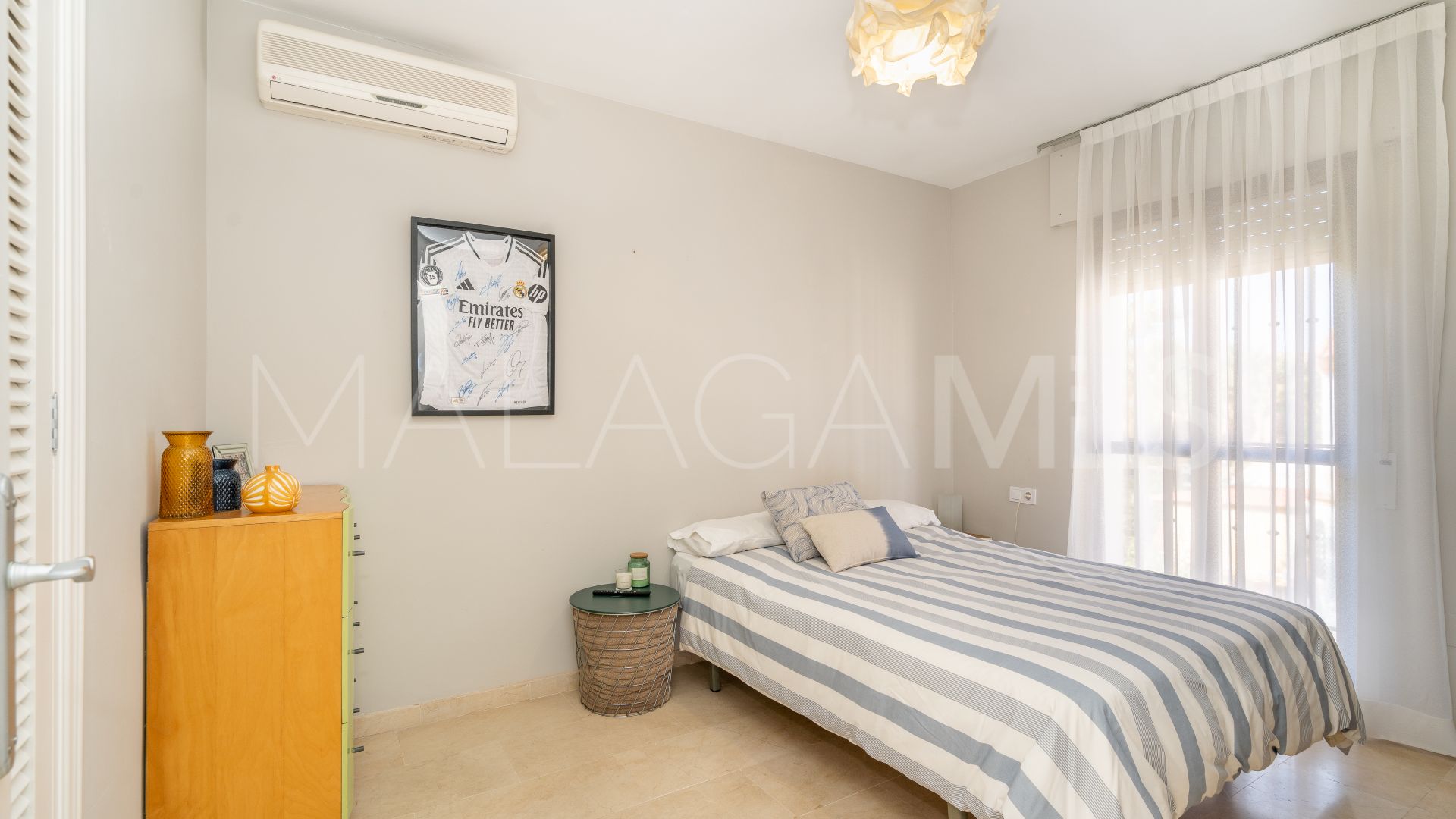 Maison de ville for sale in Estepona Ville