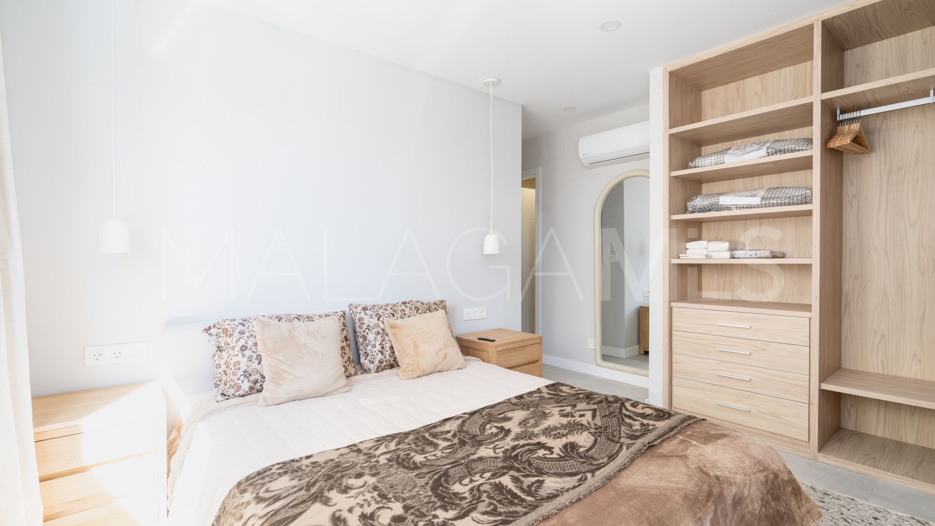 Apartamento de 3 bedrooms a la venta in Estepona Ciudad