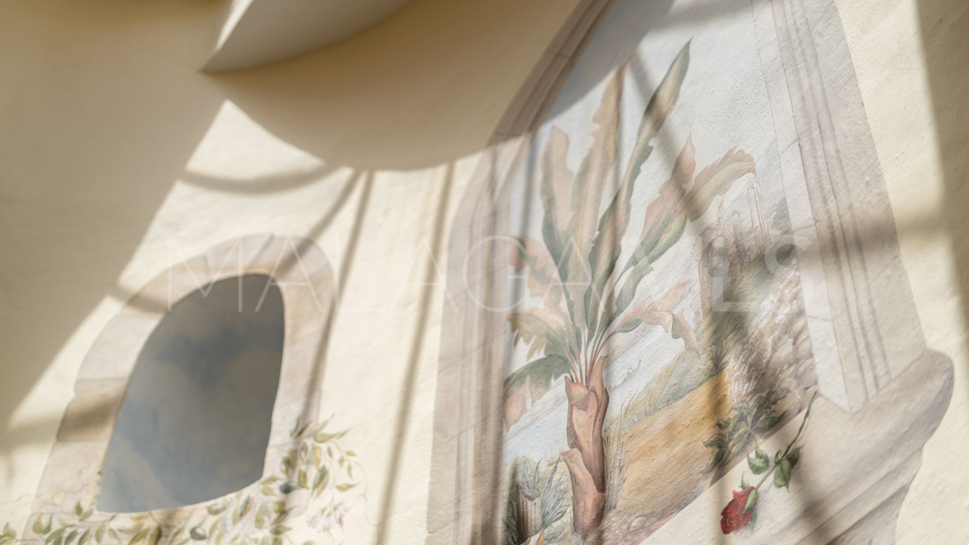 Maison de ville for sale in Estepona Old Town