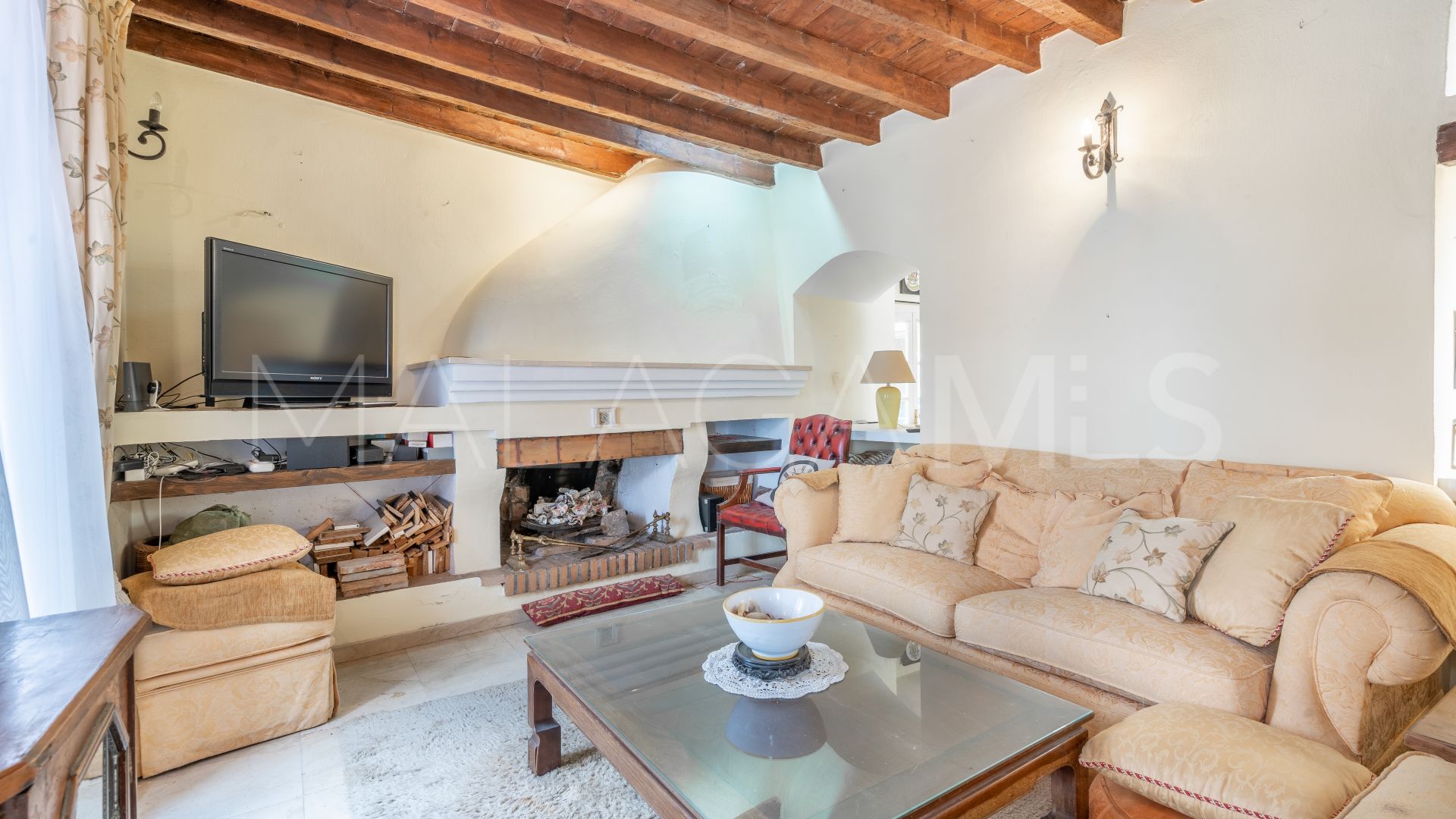 Maison de ville for sale in Estepona Old Town