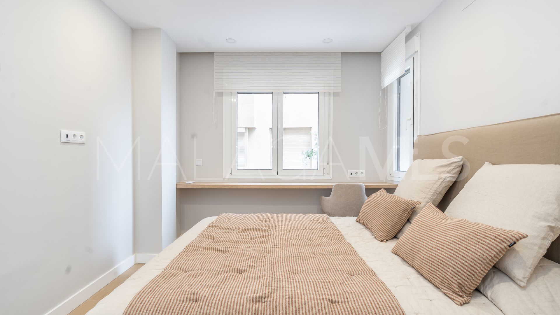 Apartment for sale in Estepona Town