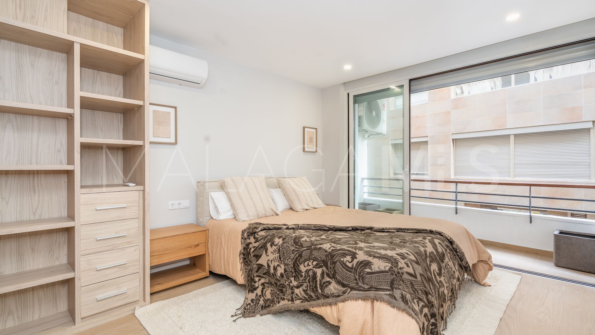 Apartment for sale in Estepona Town