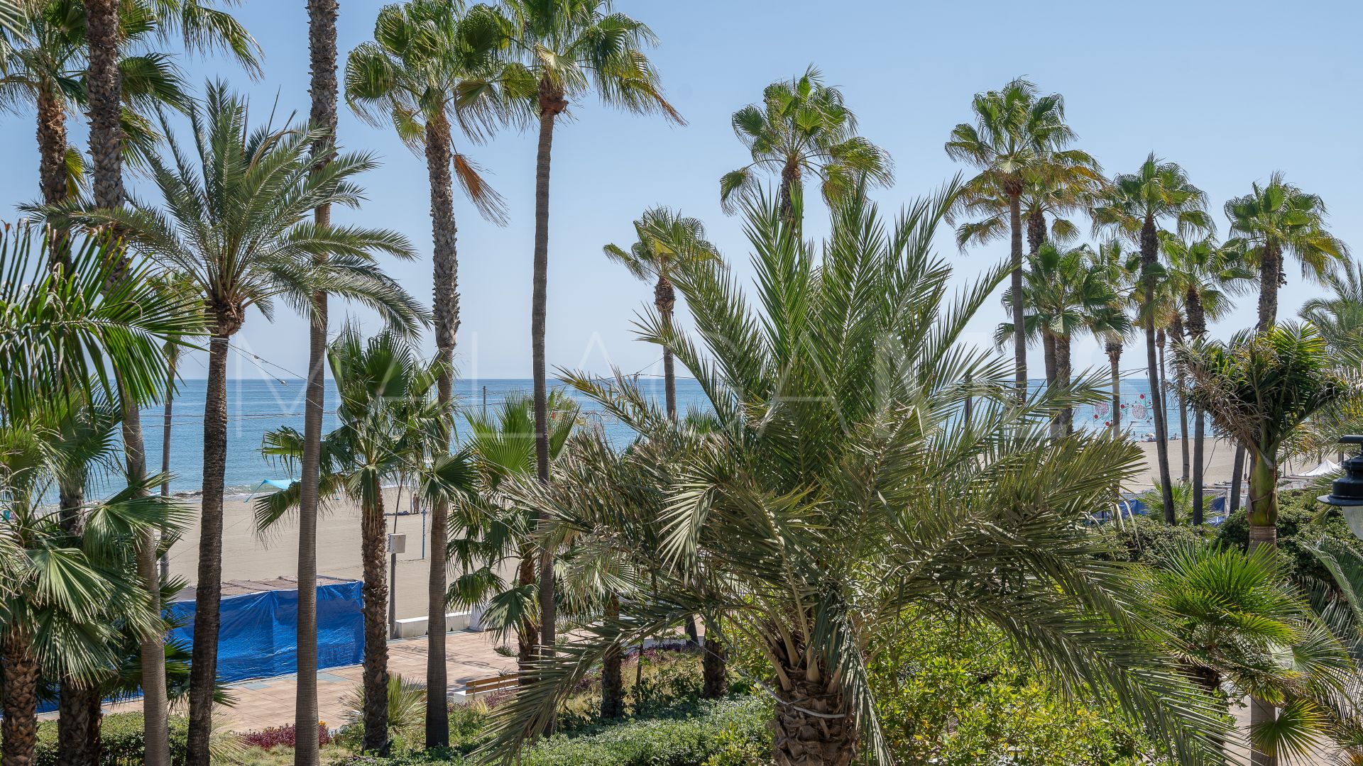 Apartment for sale in Estepona Town