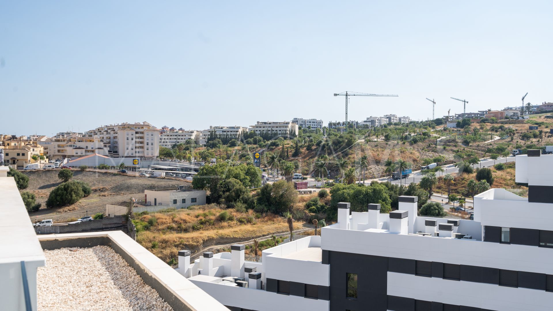 Zweistöckiges penthouse for sale in Estepona Centre
