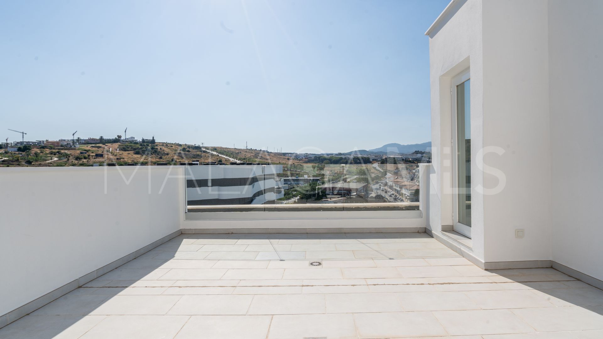 Zweistöckiges penthouse for sale in Estepona Centre