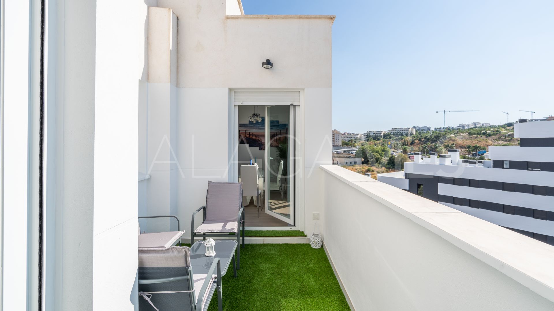 Zweistöckiges penthouse for sale in Estepona Centre