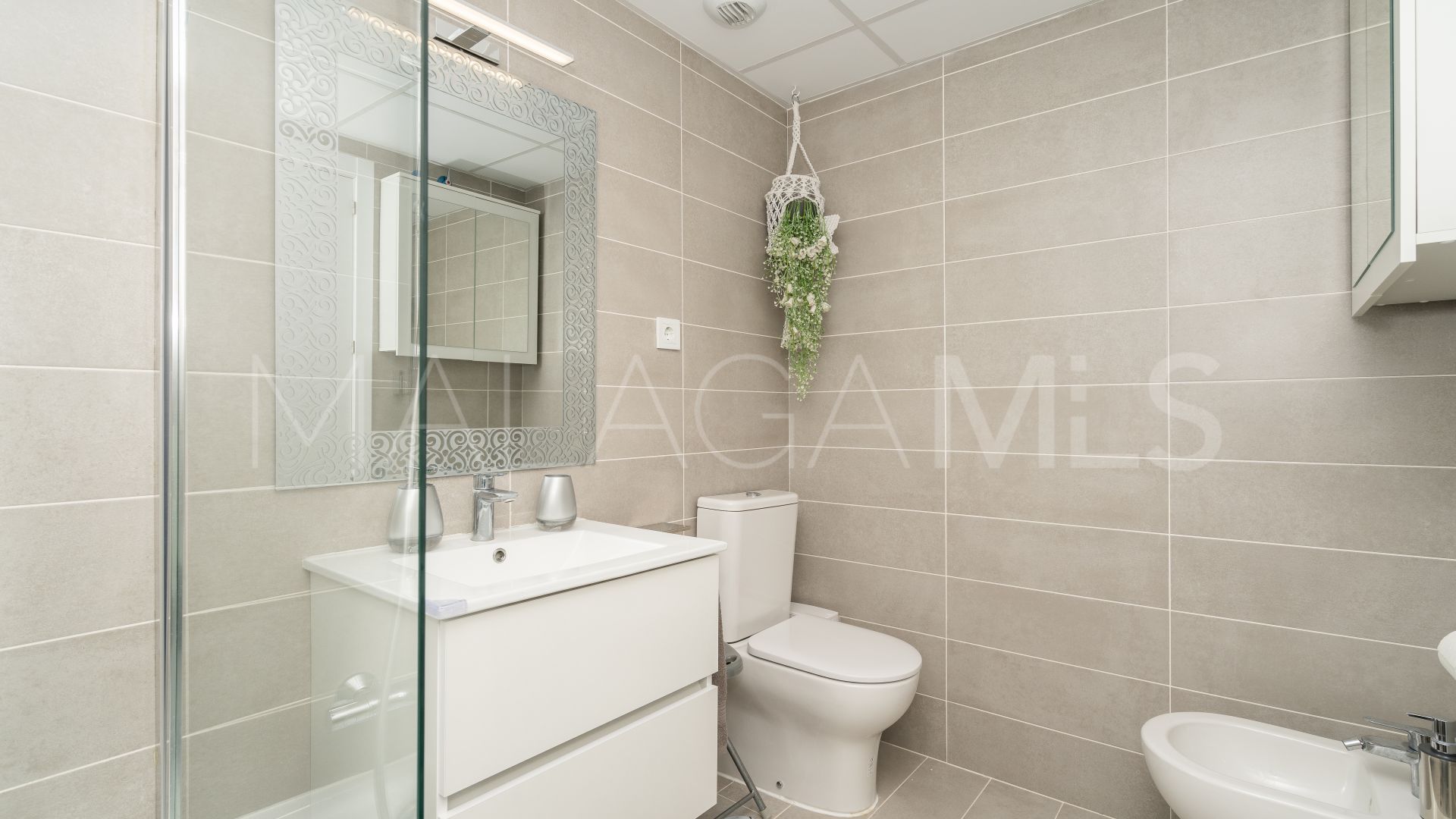 Zweistöckiges penthouse for sale in Estepona Centre