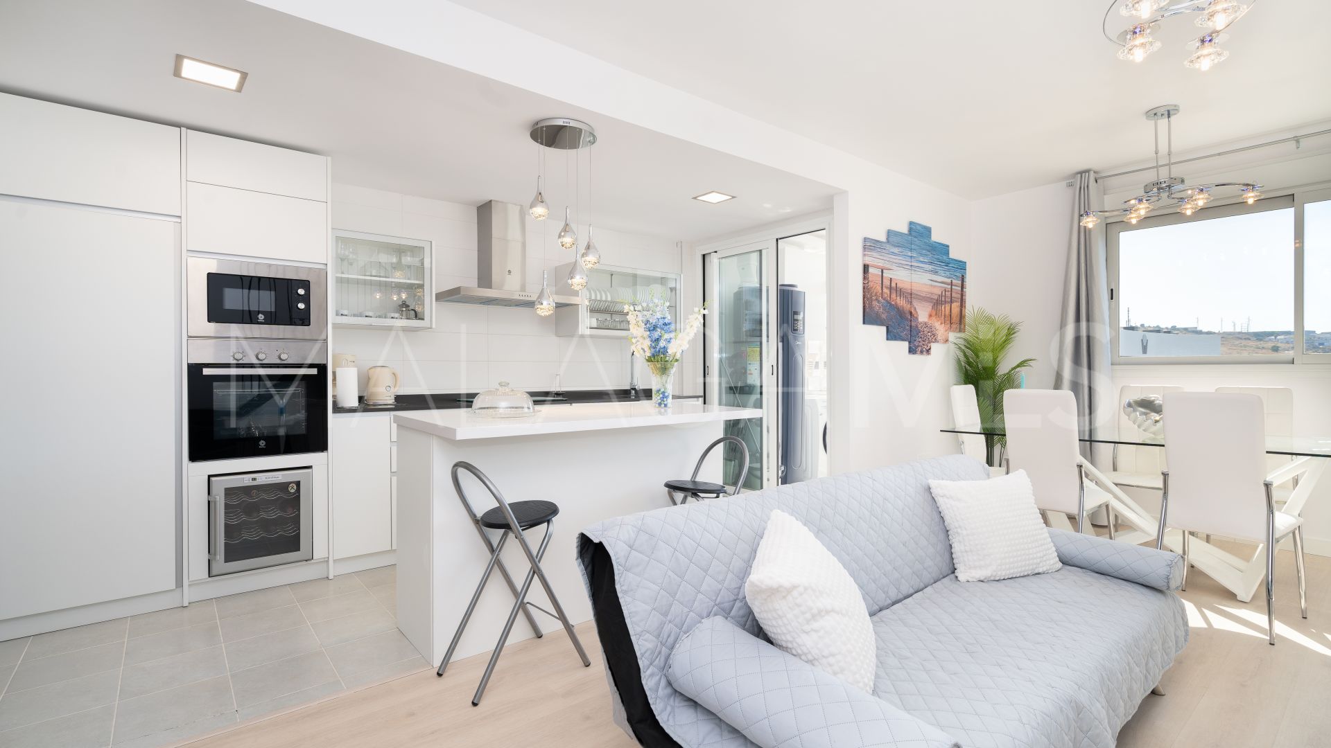 Zweistöckiges penthouse for sale in Estepona Centre