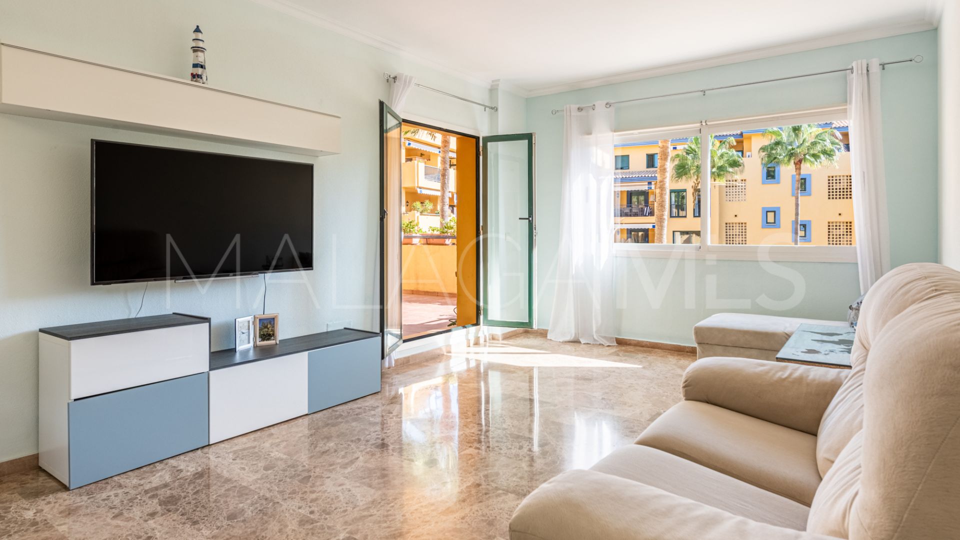 Buy apartment with 2 bedrooms in San Pedro de Alcantara