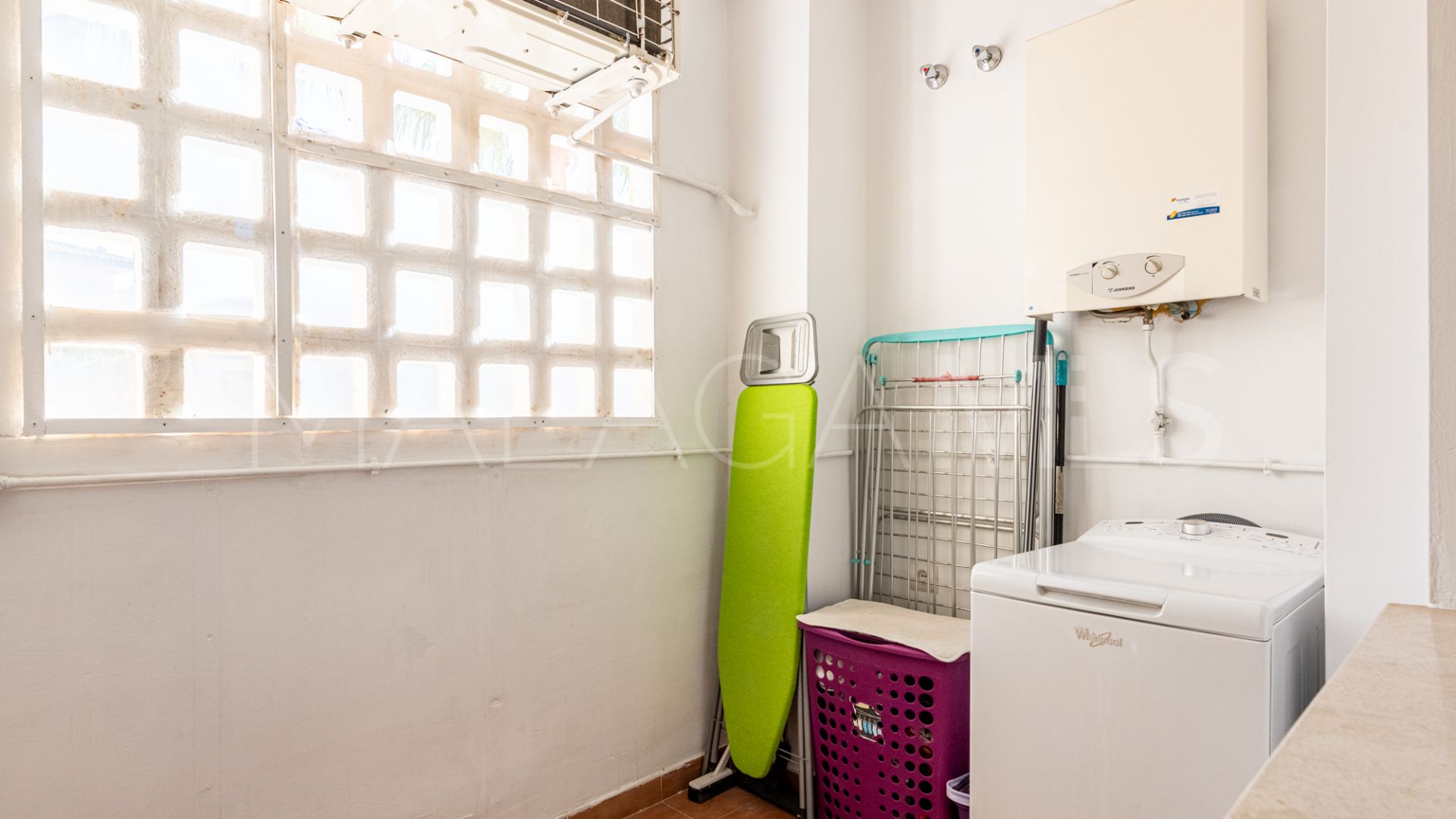 Buy apartment with 2 bedrooms in San Pedro de Alcantara