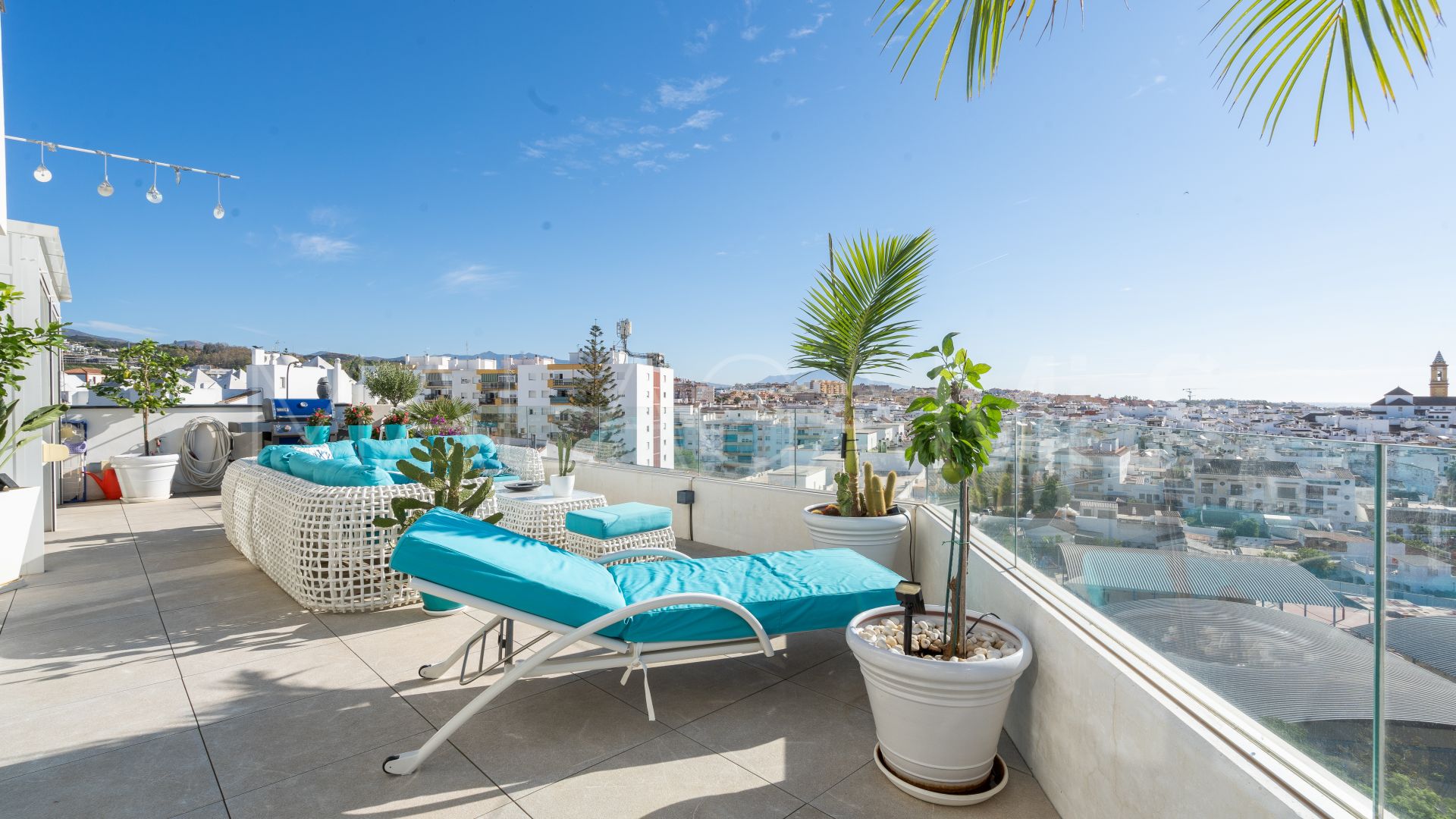 Buy Ático in Estepona Centro