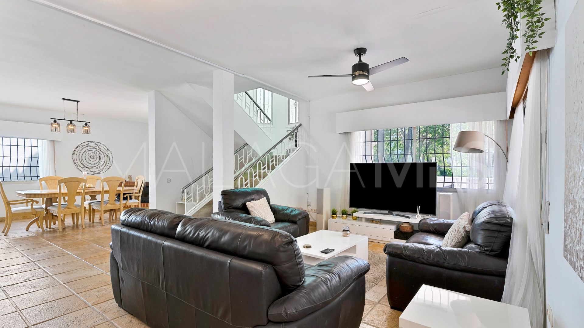 Nueva Andalucia villa for sale
