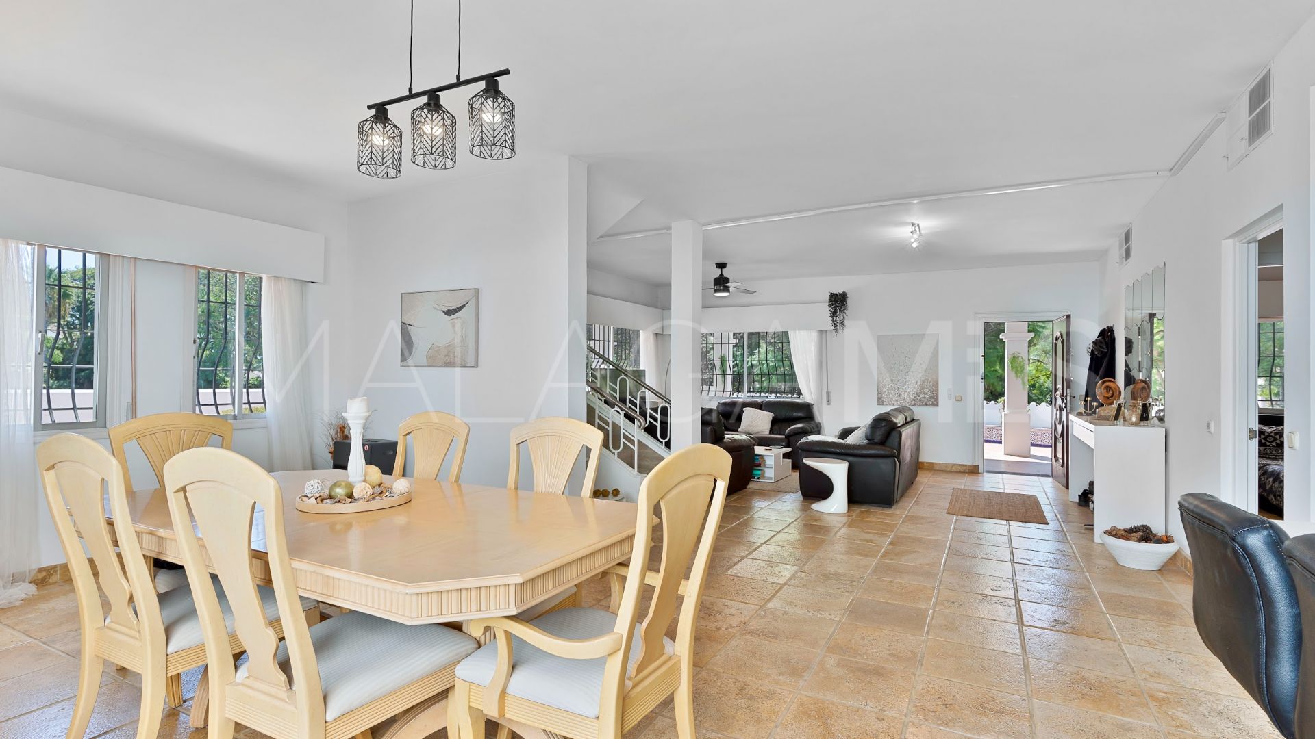 Nueva Andalucia villa for sale