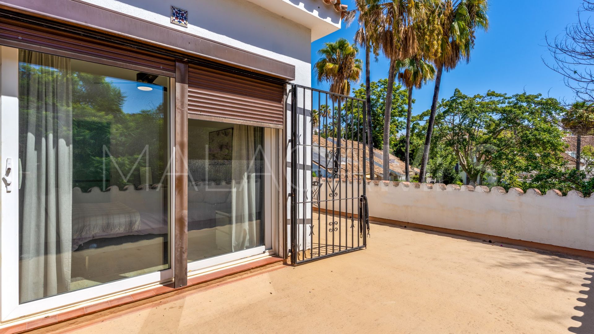 Nueva Andalucia villa for sale