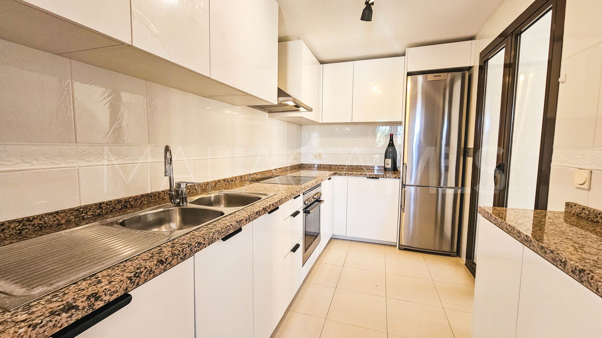 Appartement terrasse for sale in La Duquesa