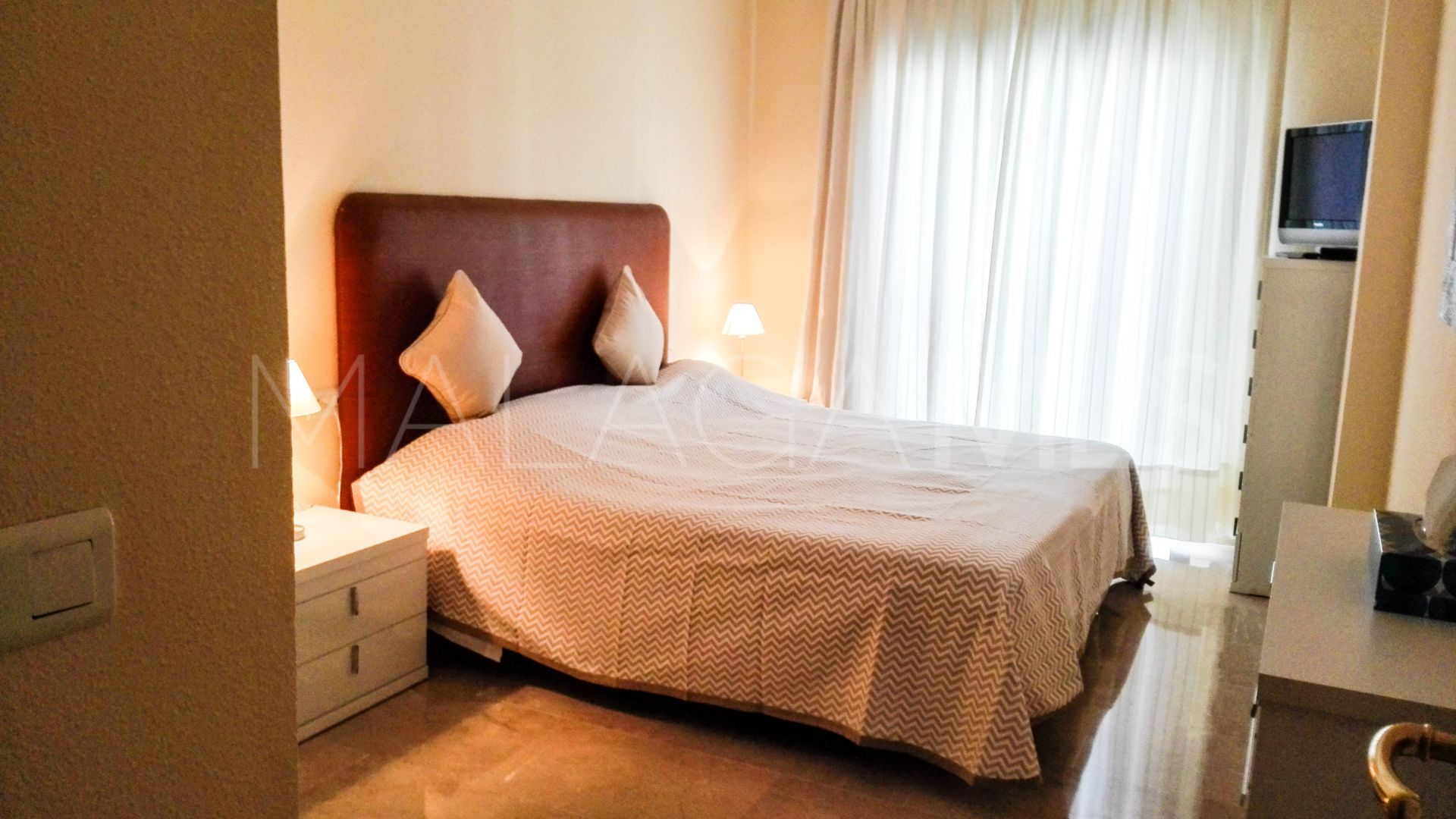 Lägenhet for sale in Puerto La Duquesa