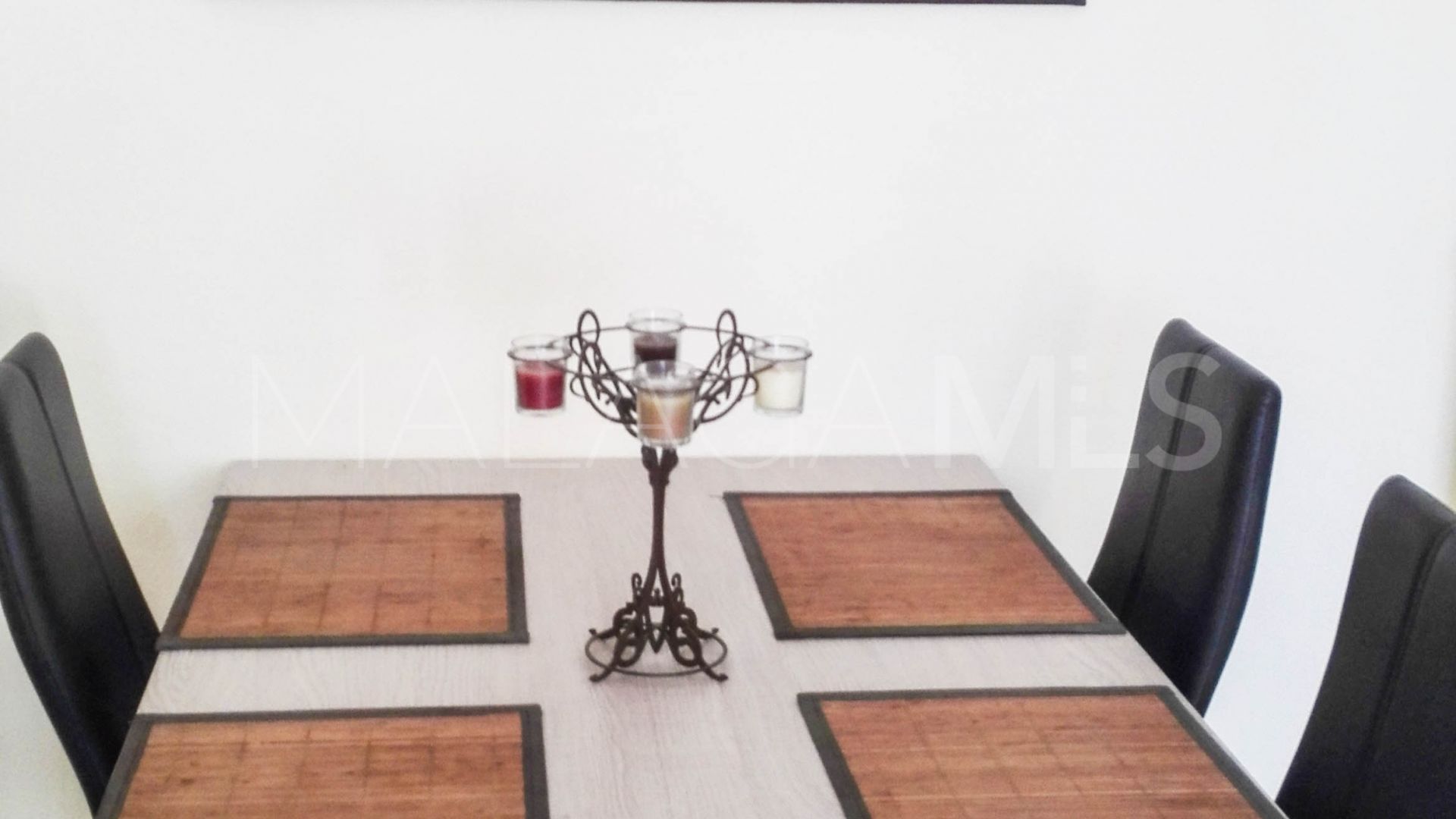 Lägenhet for sale in Puerto La Duquesa