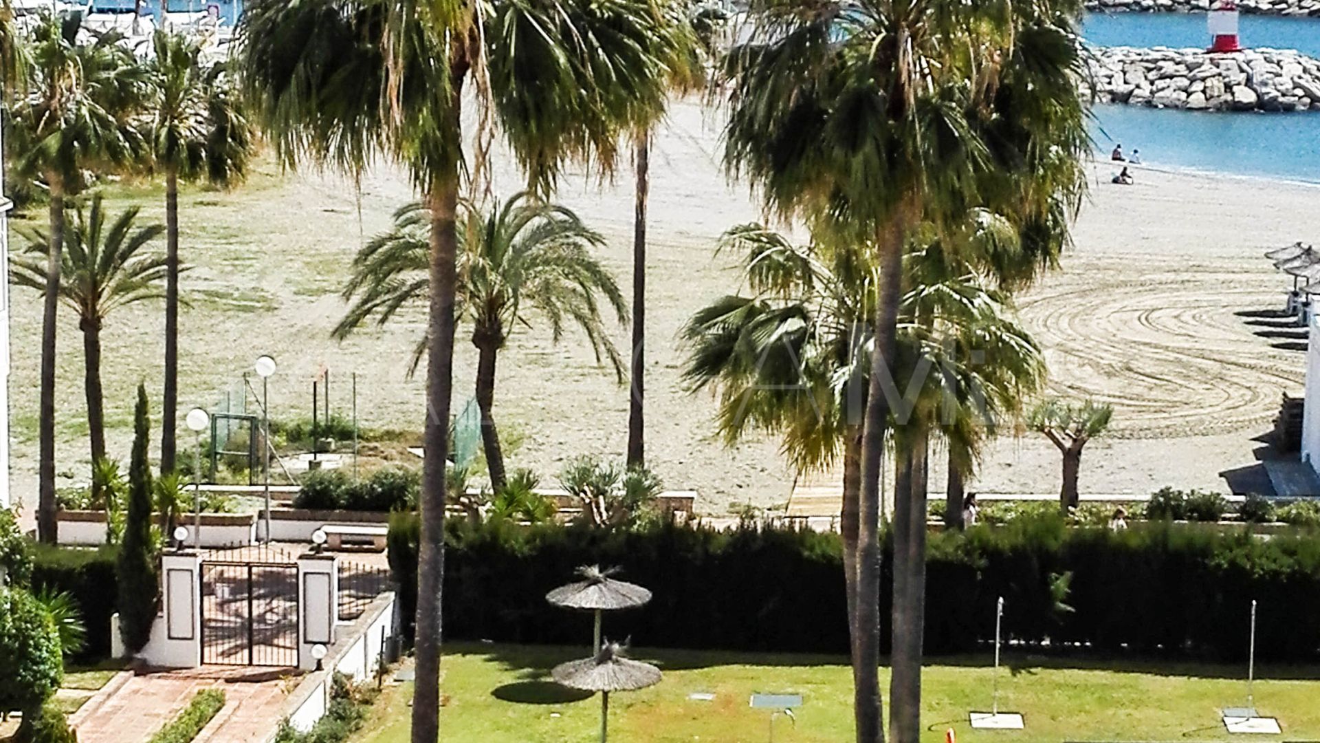 Lägenhet for sale in Puerto La Duquesa