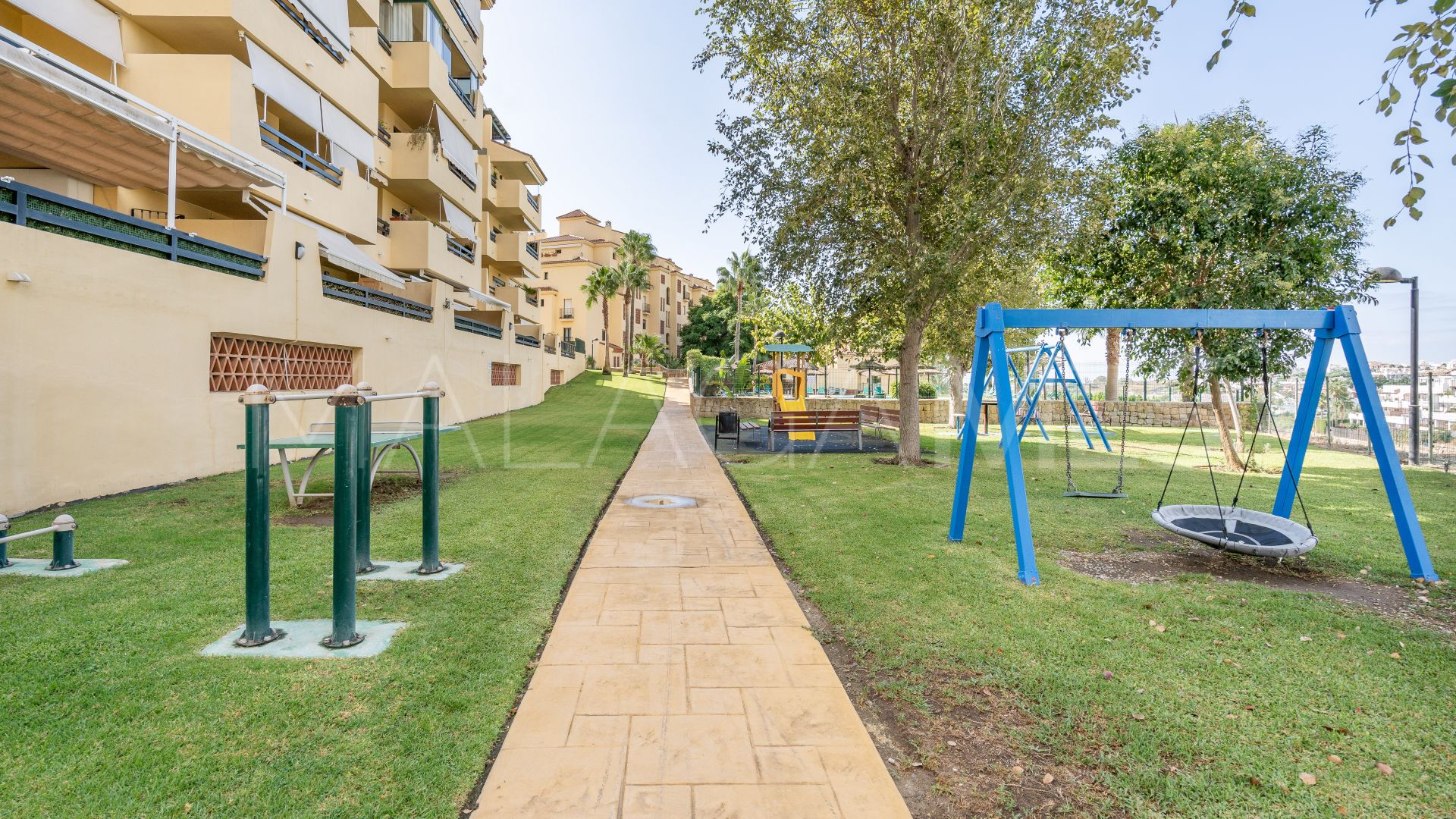 Buy apartamento planta baja in La Resina Golf with 2 bedrooms