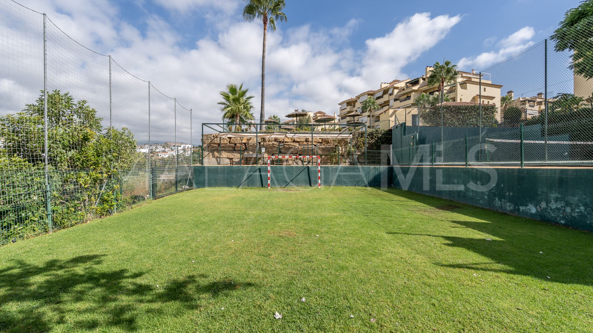 Buy apartamento planta baja in La Resina Golf with 2 bedrooms