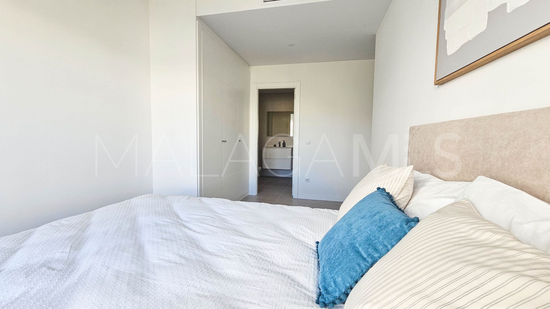 Apartamento planta baja a la venta in Estepona Oeste