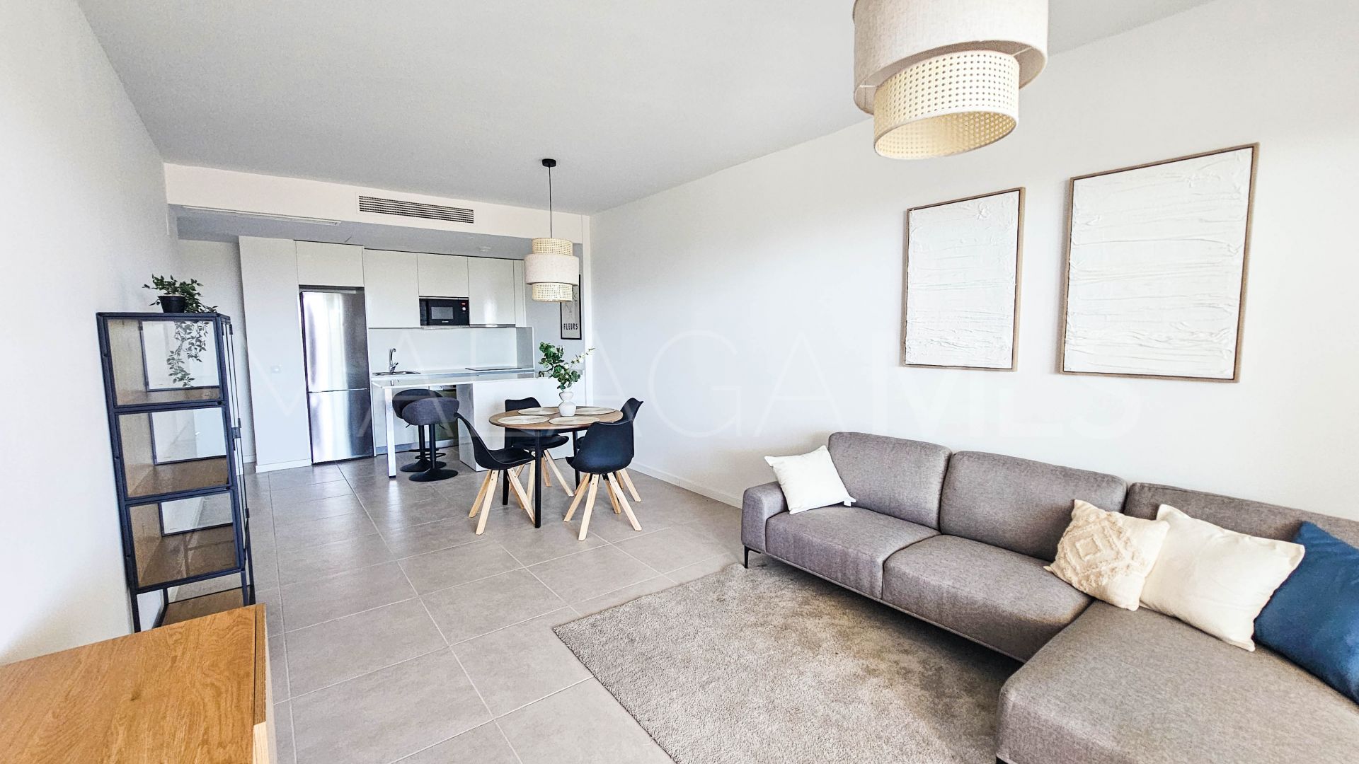 Apartamento planta baja a la venta in Estepona Oeste
