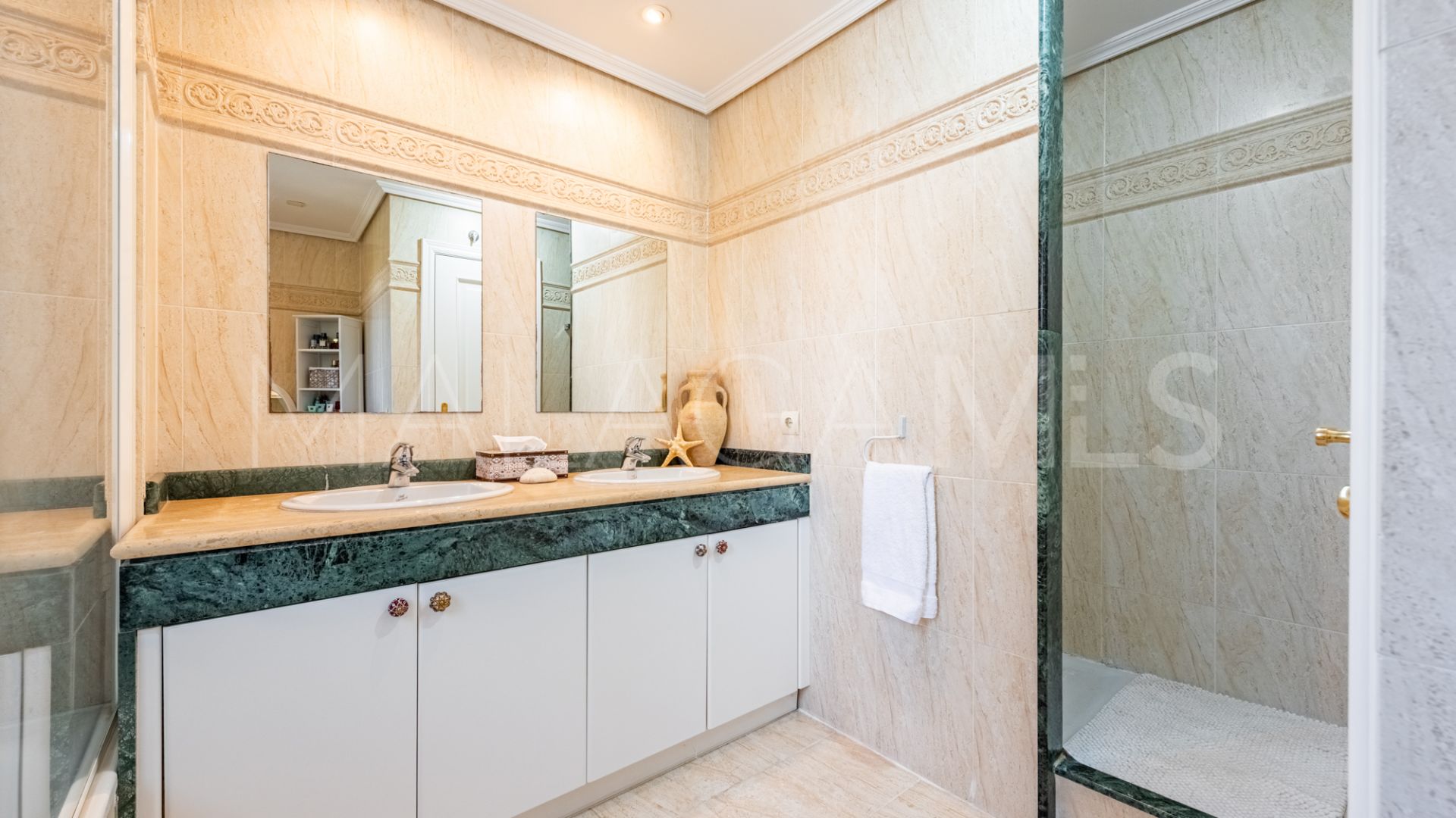 Selwo, apartamento de 3 bedrooms for sale