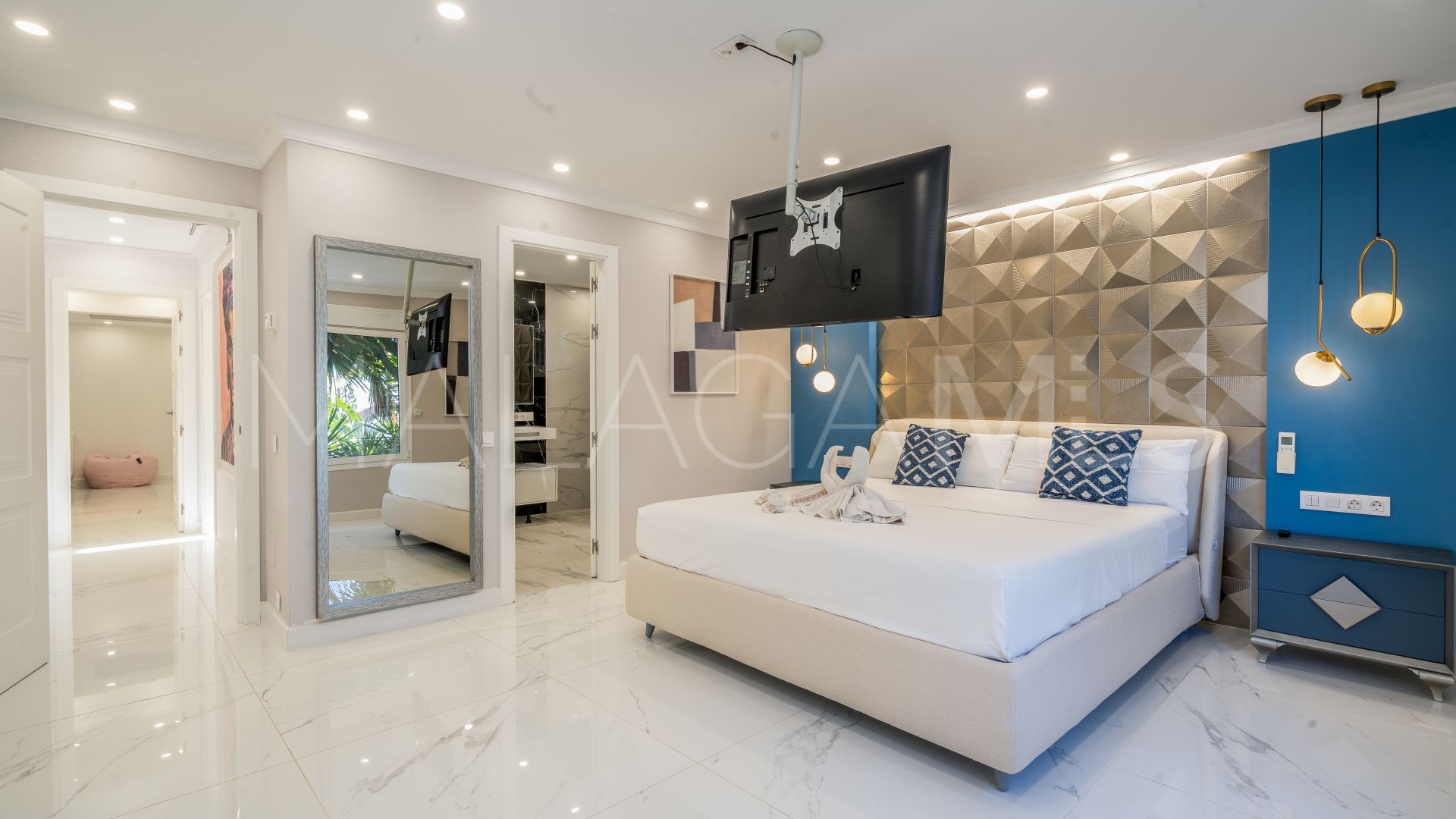 Villa with 7 bedrooms for sale in El Real Panorama