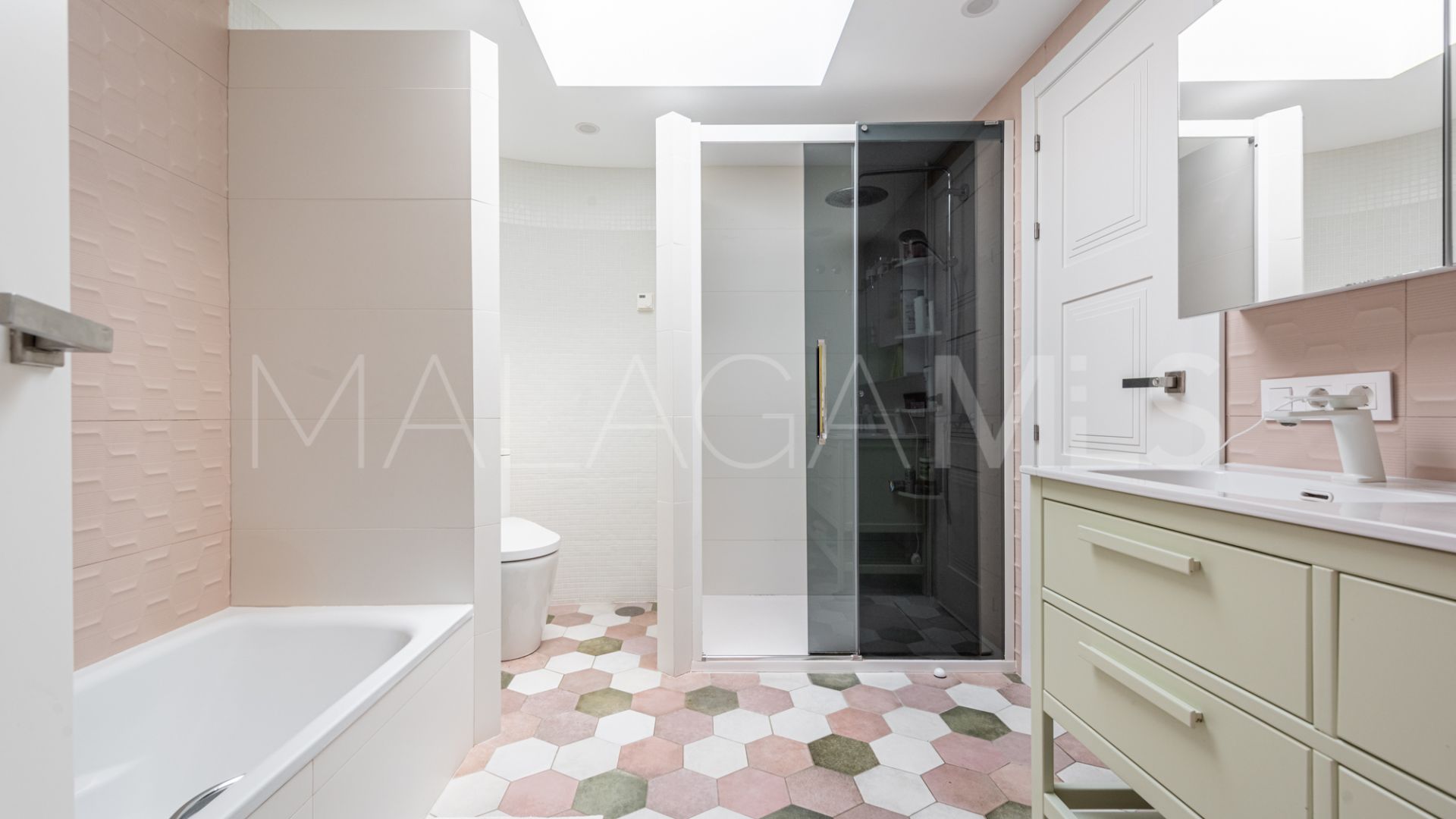 Villa with 7 bedrooms for sale in El Real Panorama