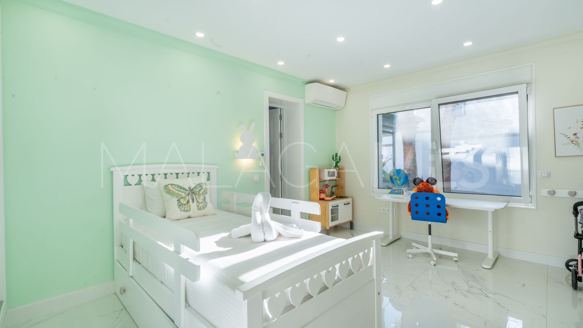 Villa with 7 bedrooms for sale in El Real Panorama