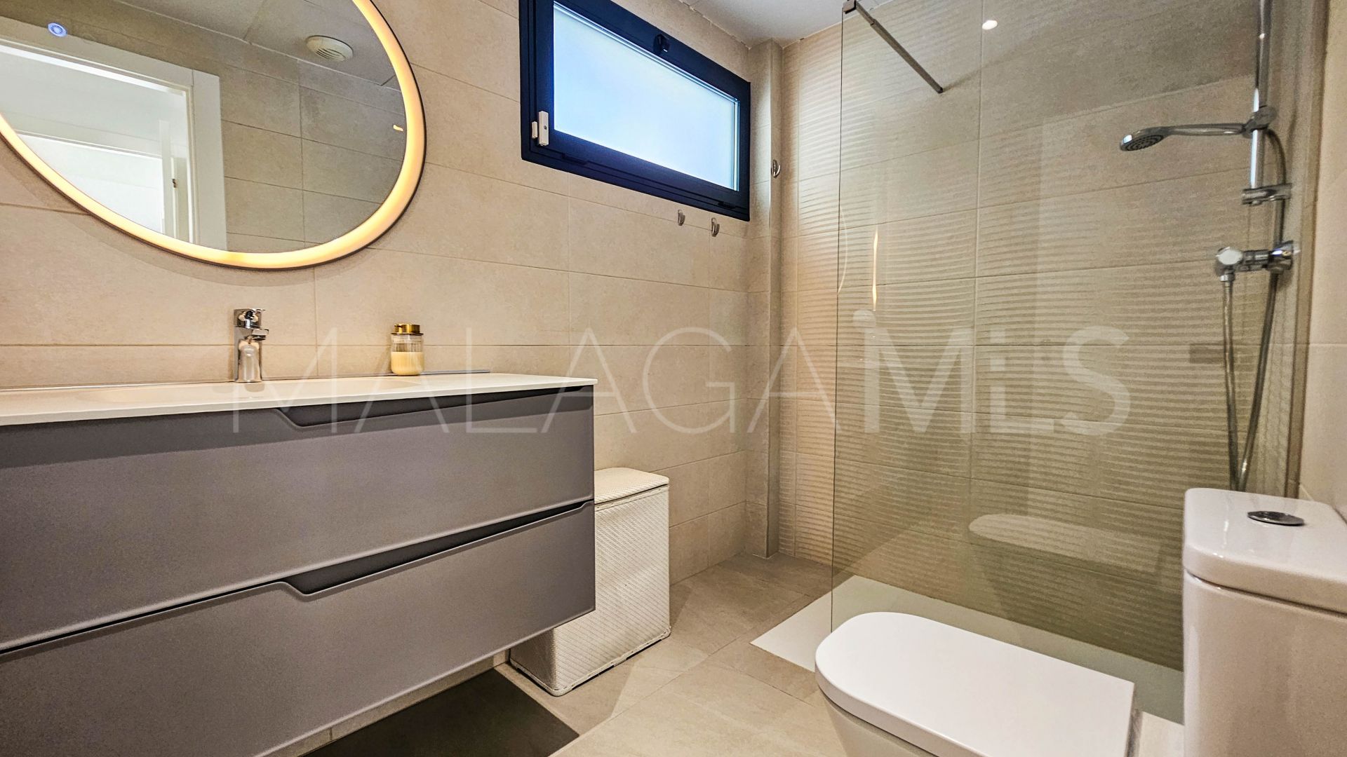 Villa for sale in Los Hidalgos