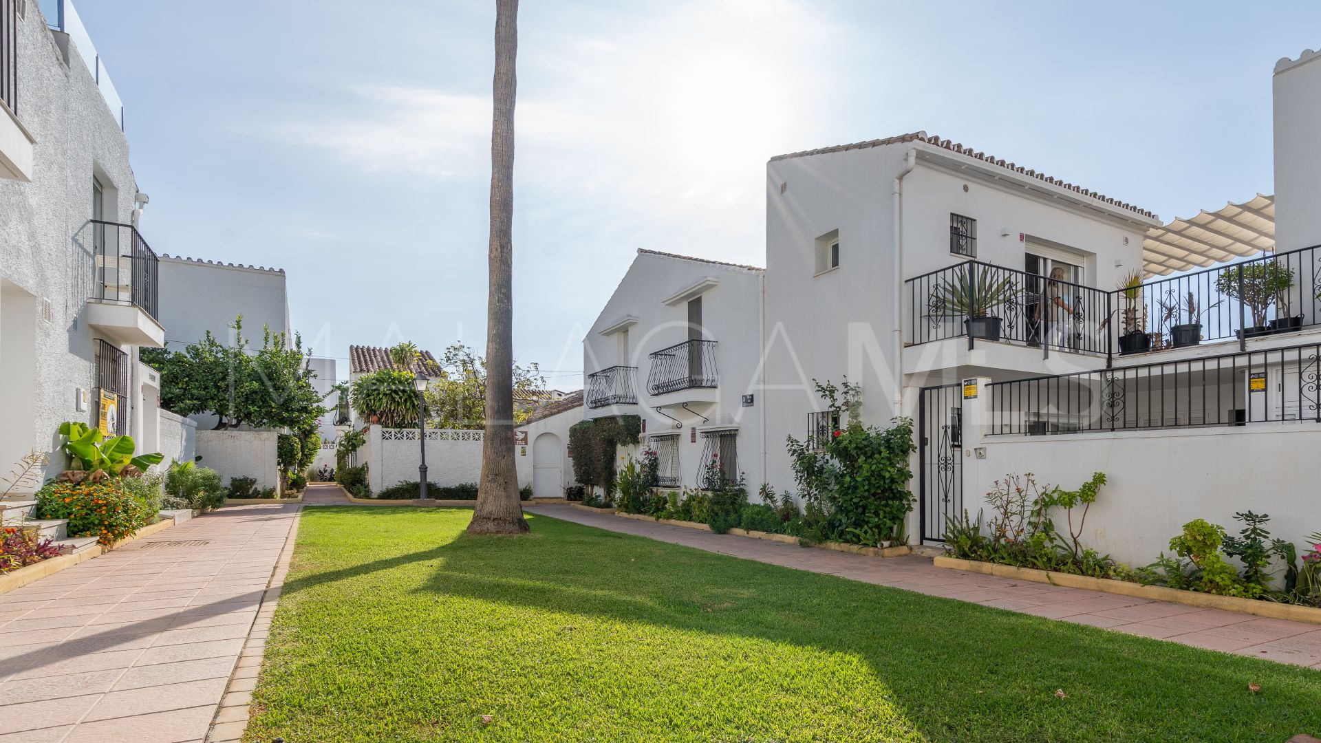 Maison de ville for sale in El Pirata