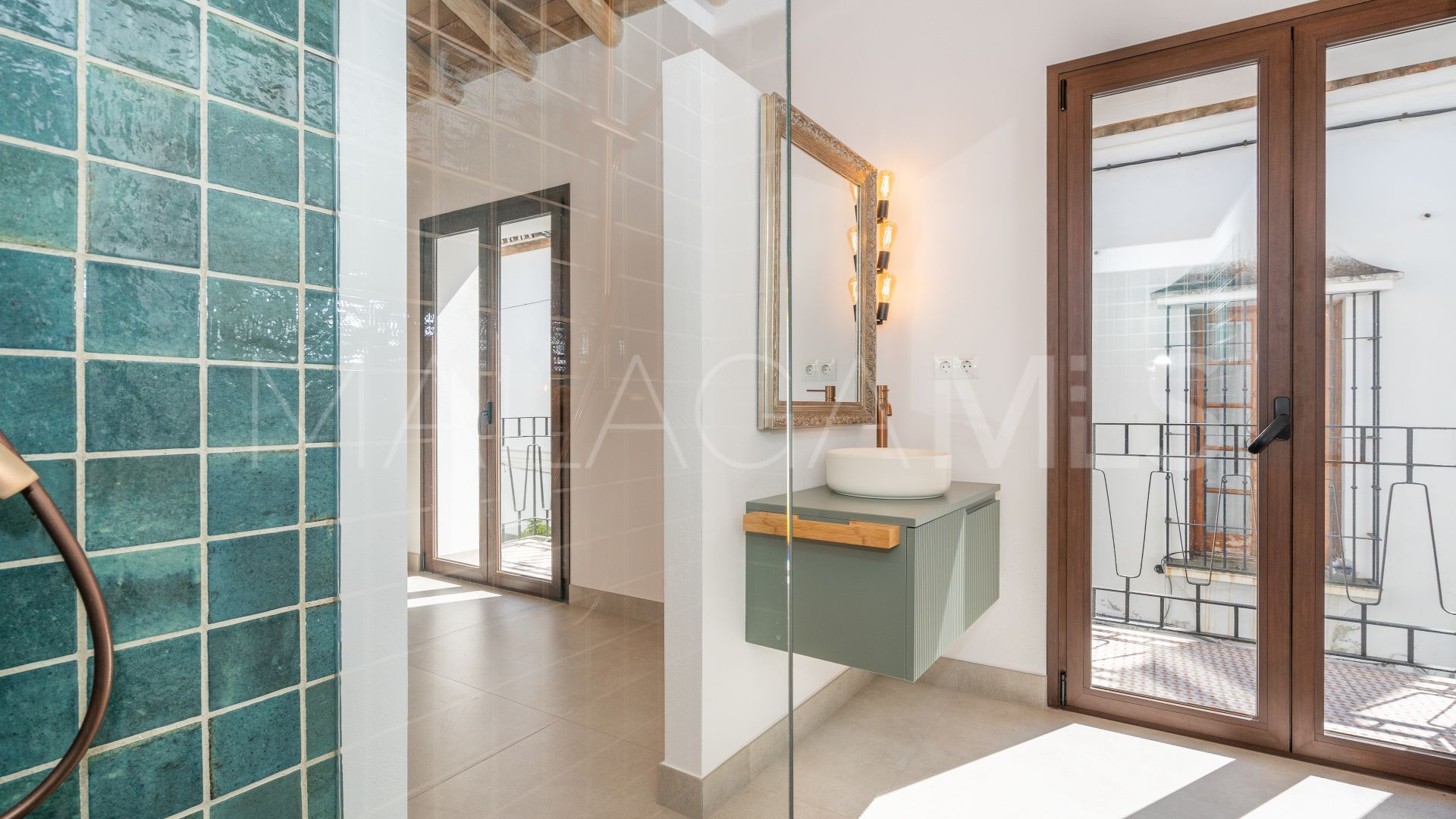 Radhus for sale in Estepona Old Town